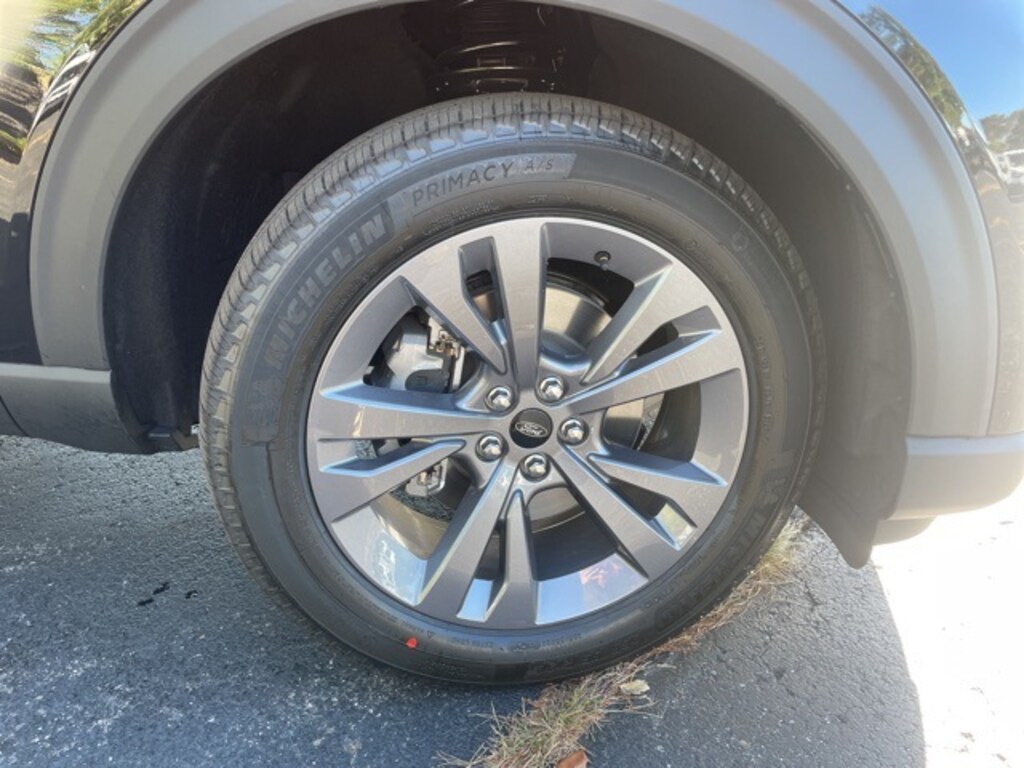 New 2025 Ford Explorer Active SUV