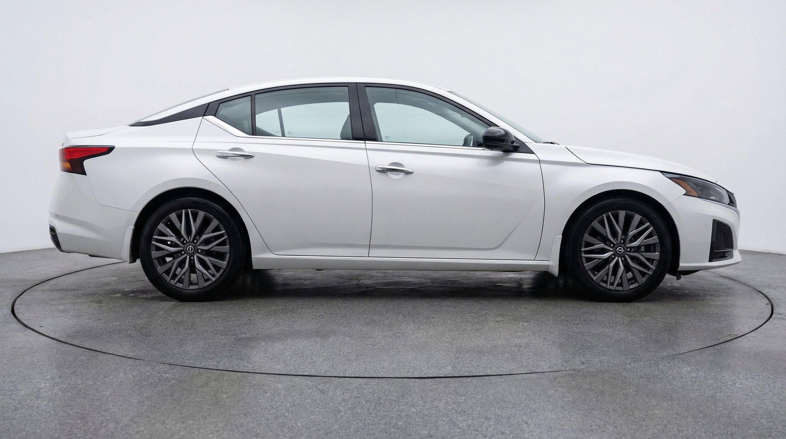 Thumbnail: 2025 Nissan Altima - 11