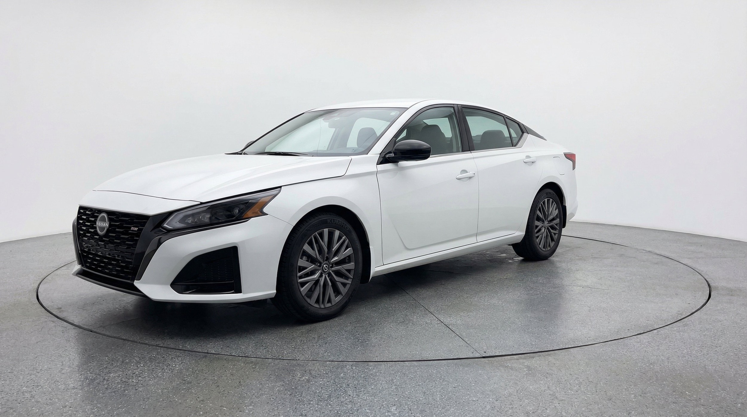 Thumbnail: 2026 Nissan Altima - 3