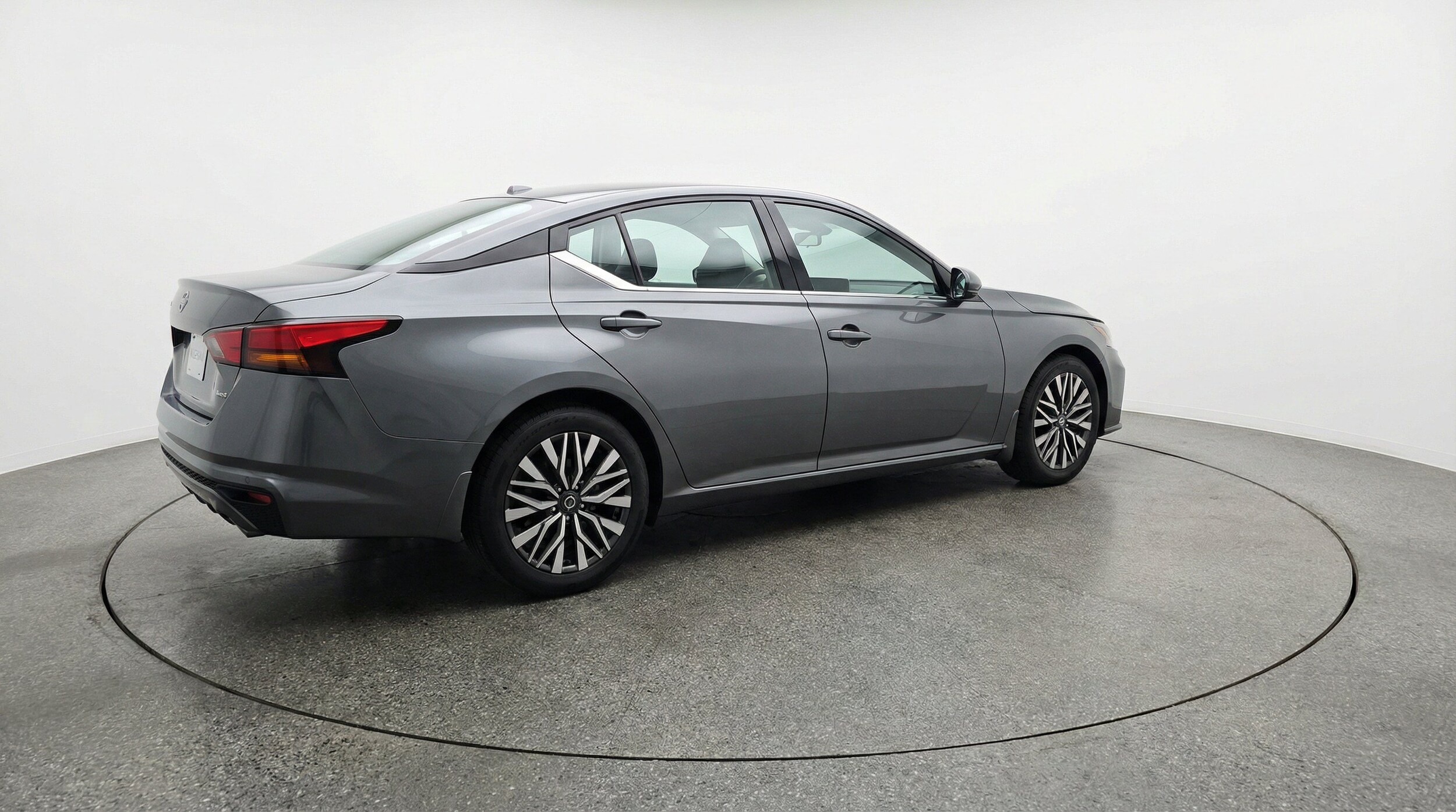 Thumbnail: 2025 Nissan Altima - 9