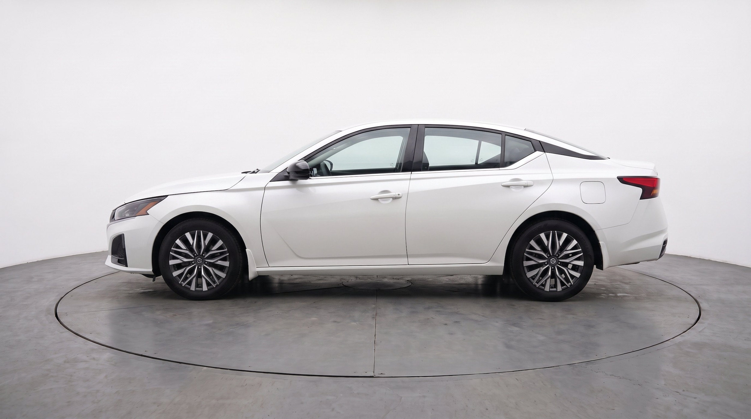 Thumbnail: 2026 Nissan Altima - 5