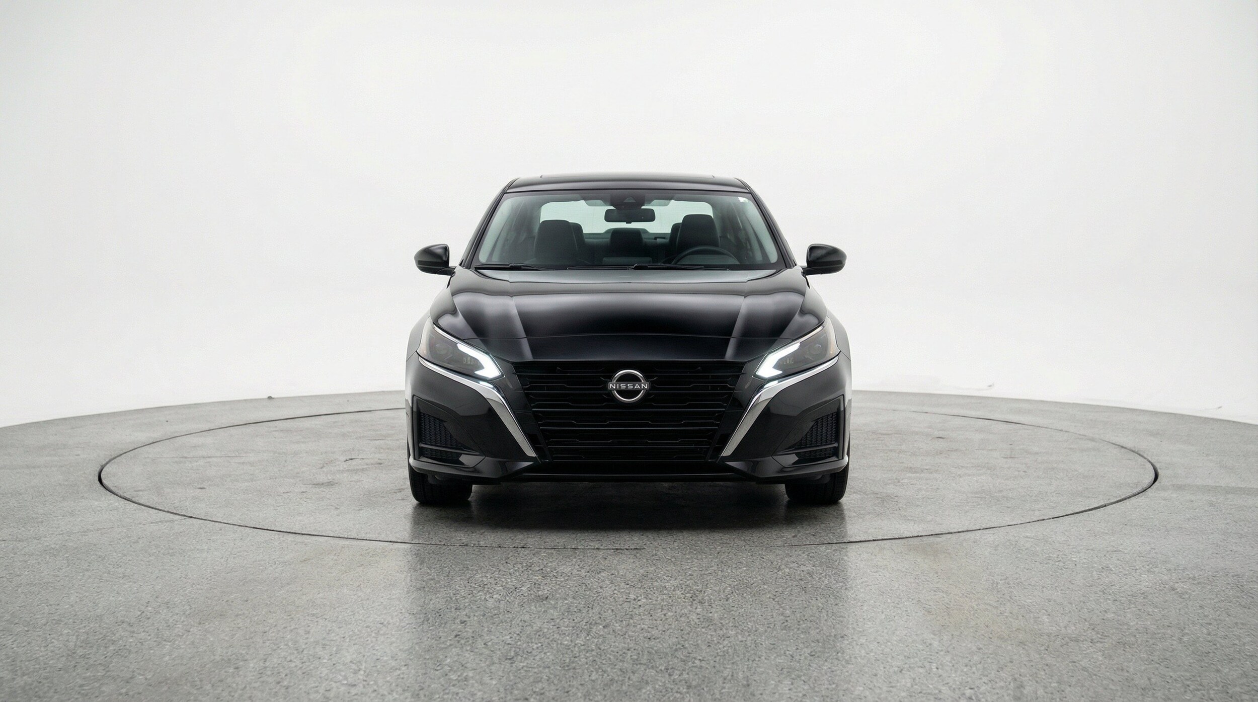 Thumbnail: 2025 Nissan Altima - 2