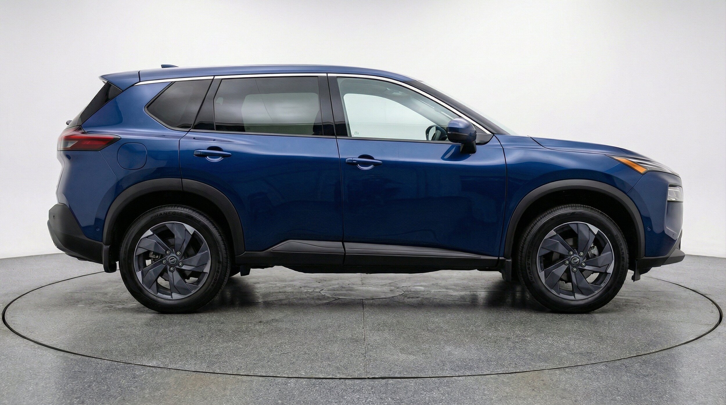 Thumbnail: 2025 Nissan Rogue - 11