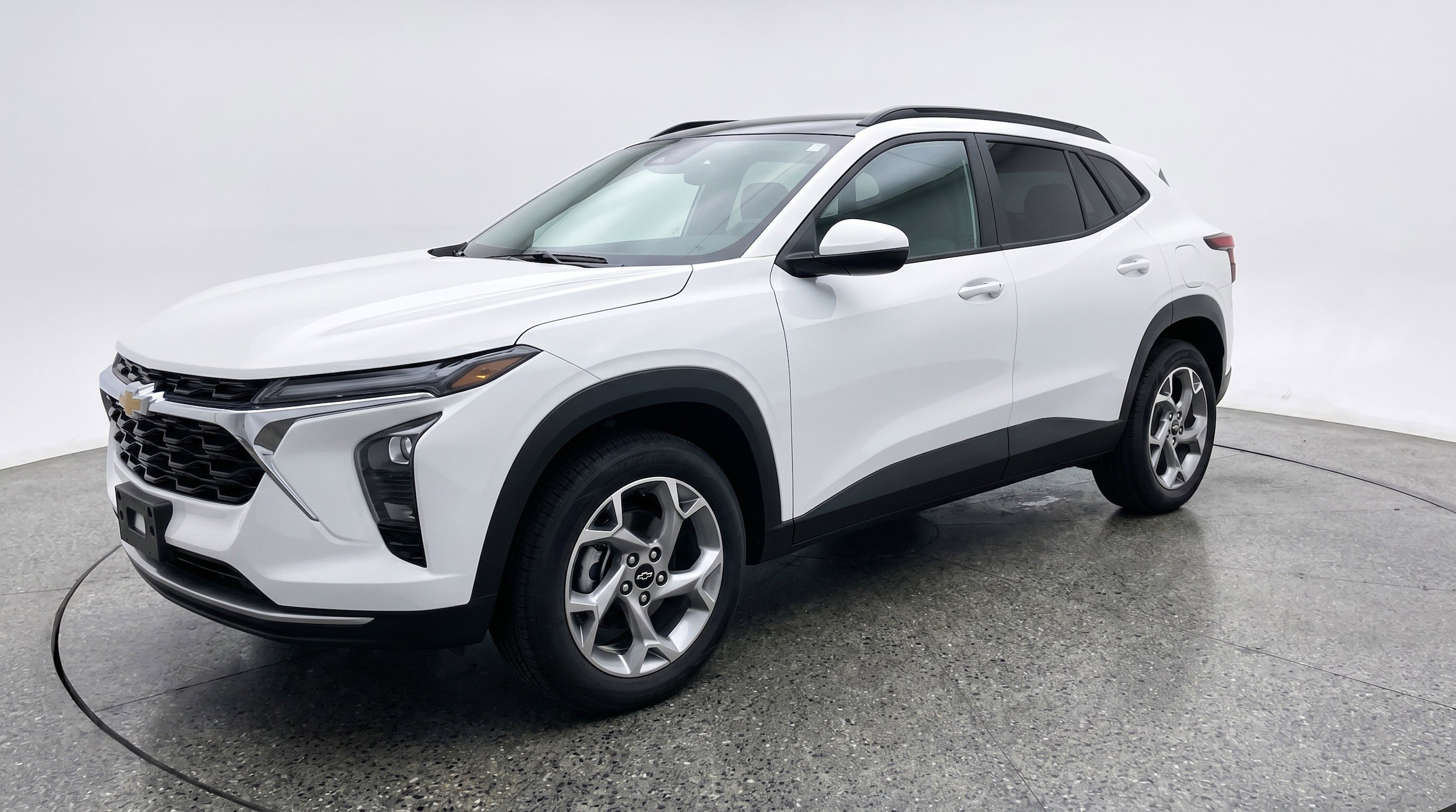 Thumbnail: 2025 Chevrolet Trax - 3