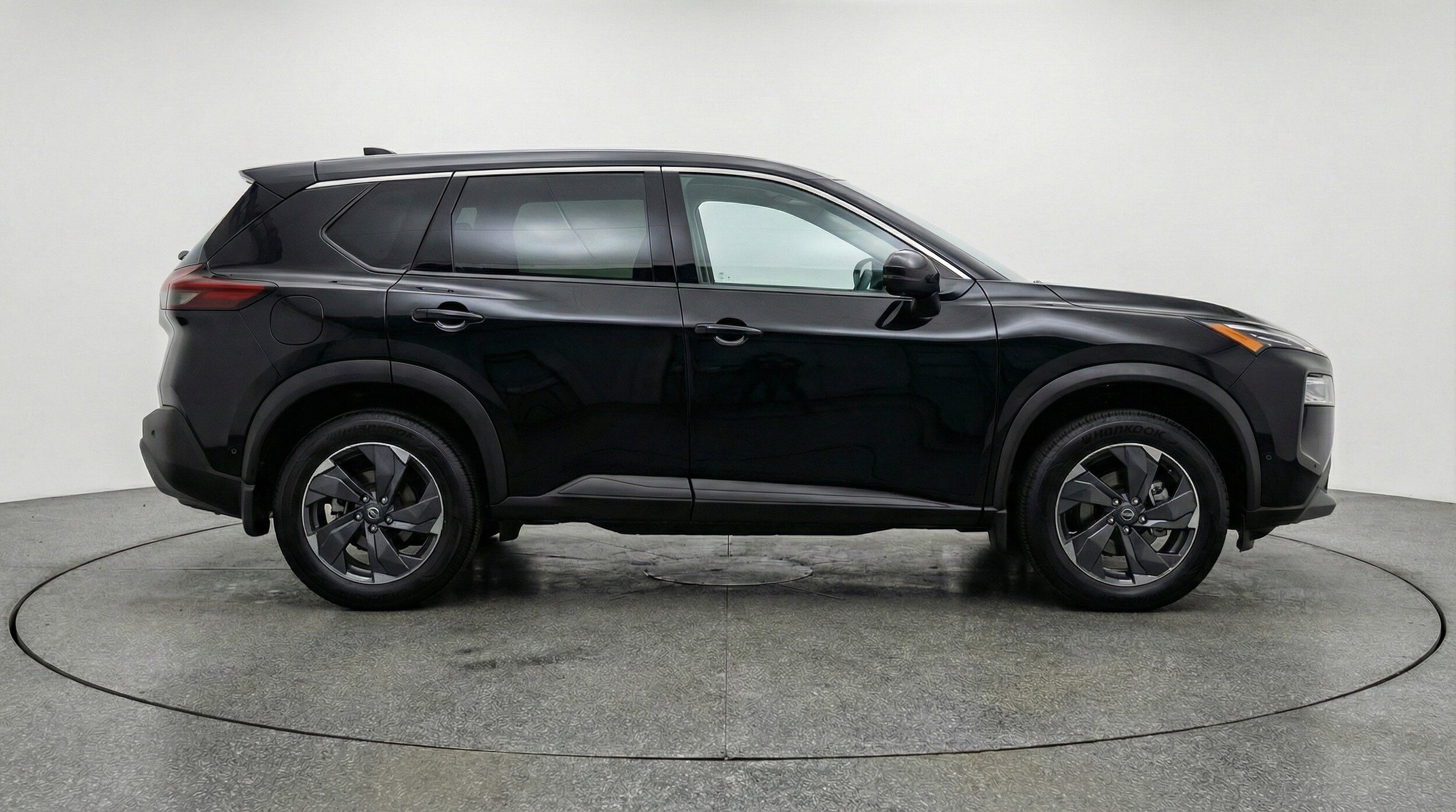 Thumbnail: 2025 Nissan Rogue - 11