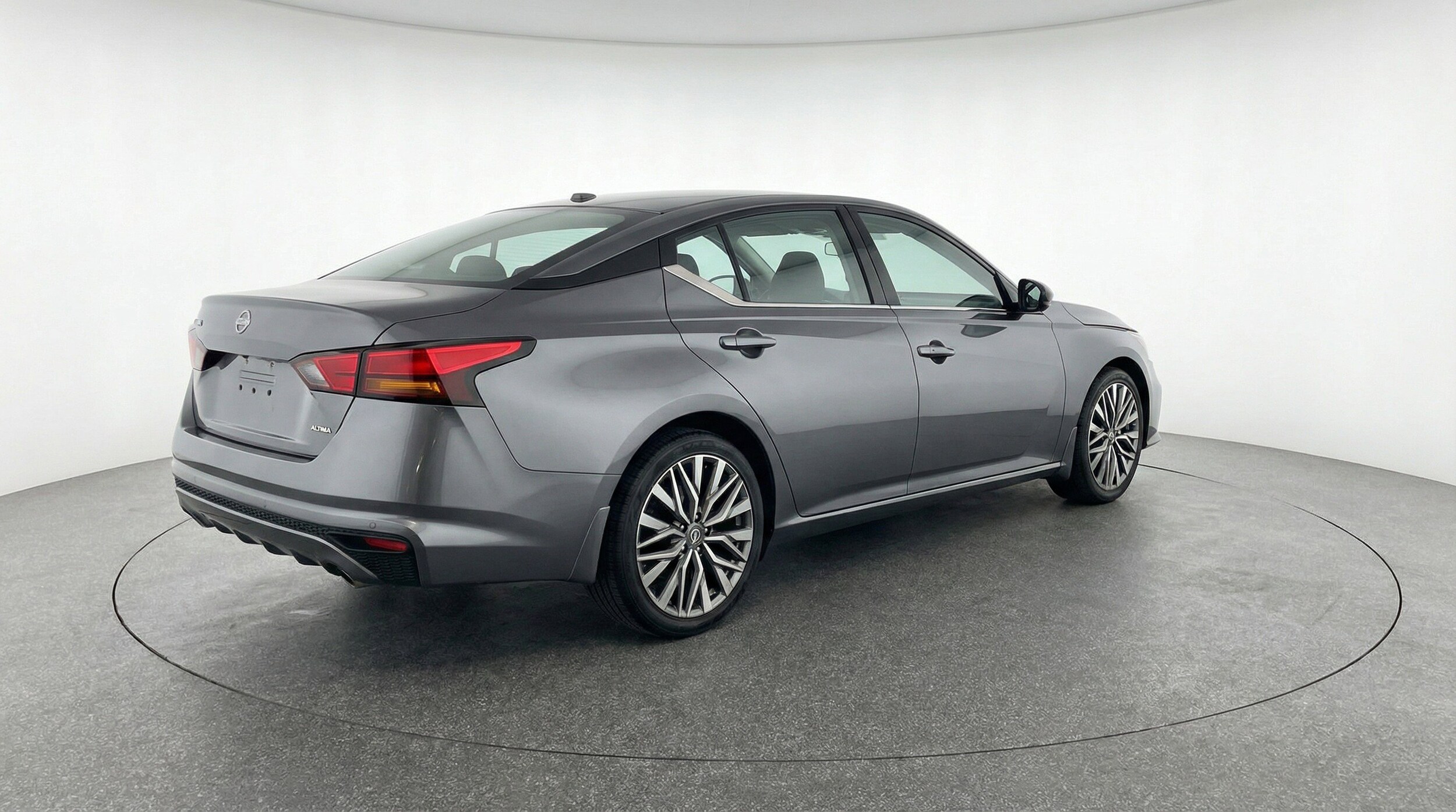 Thumbnail: 2025 Nissan Altima - 9