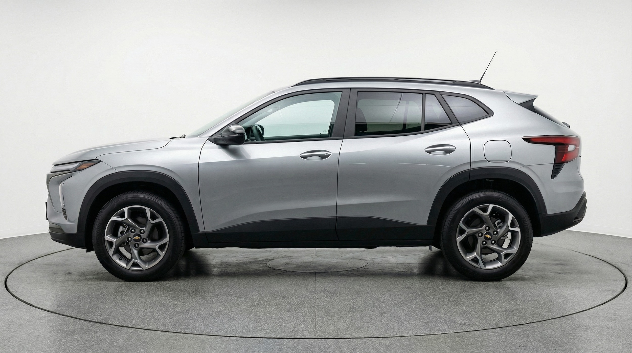 Thumbnail: 2025 Chevrolet Trax - 4