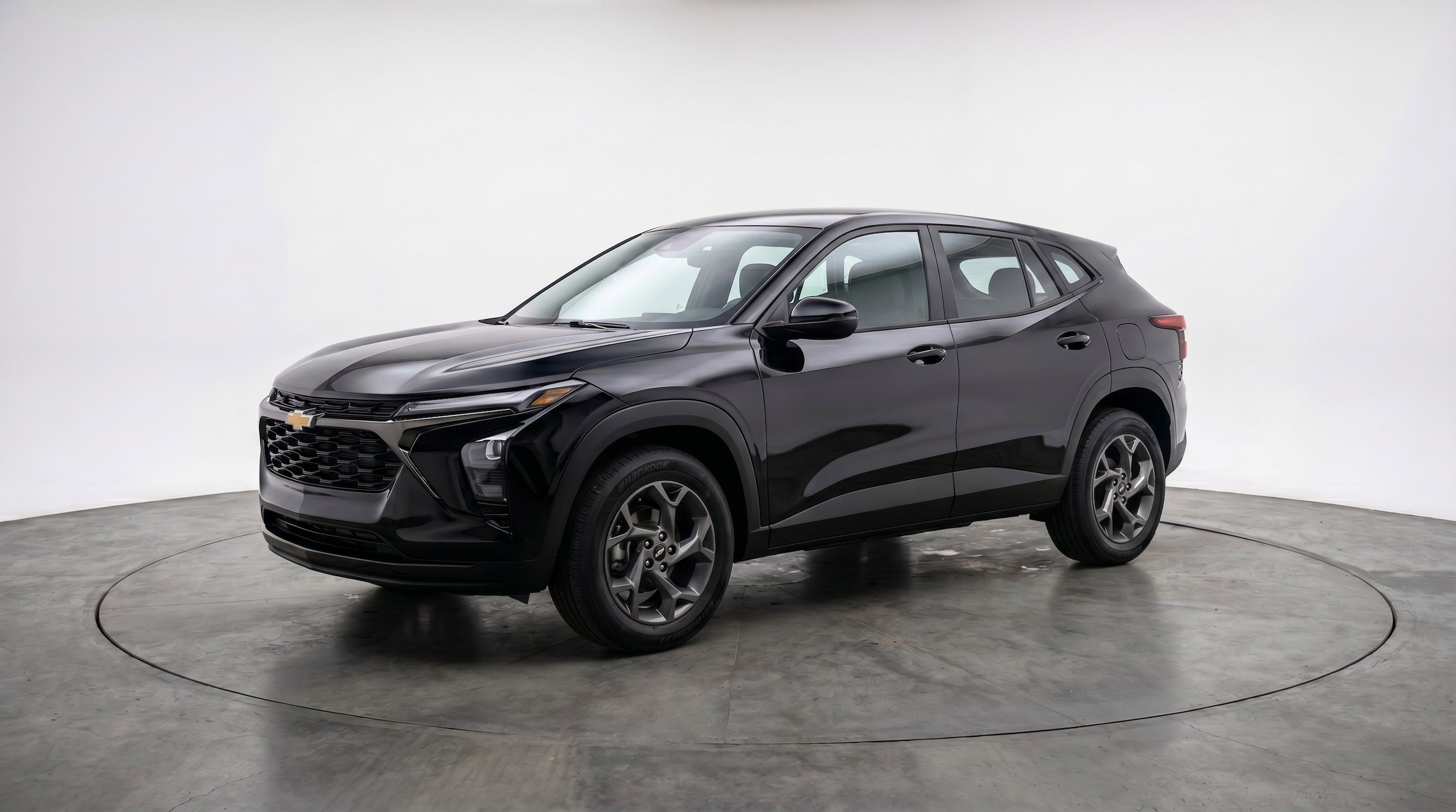 Thumbnail: 2025 Chevrolet Trax - 3