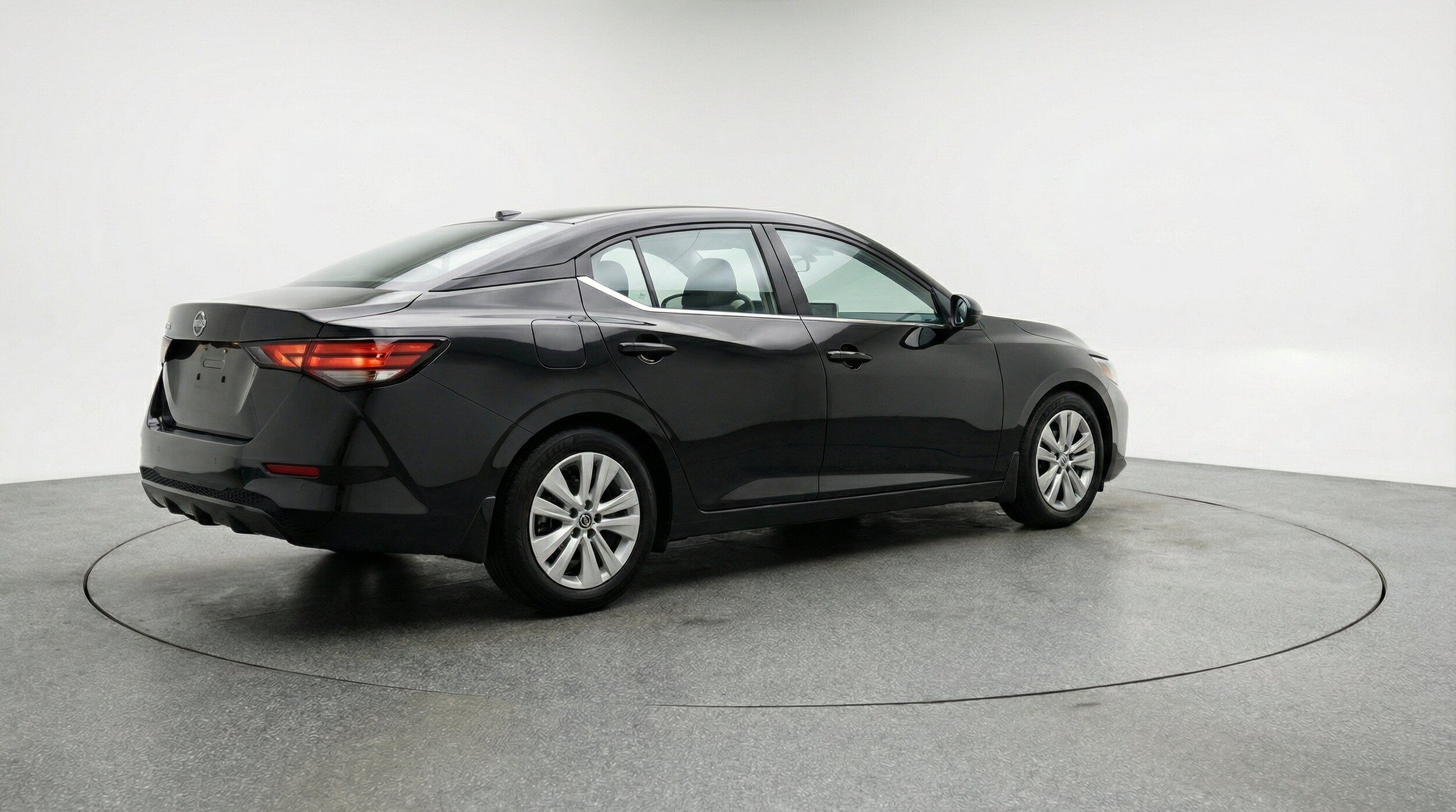 Thumbnail: 2025 Nissan Sentra - 9