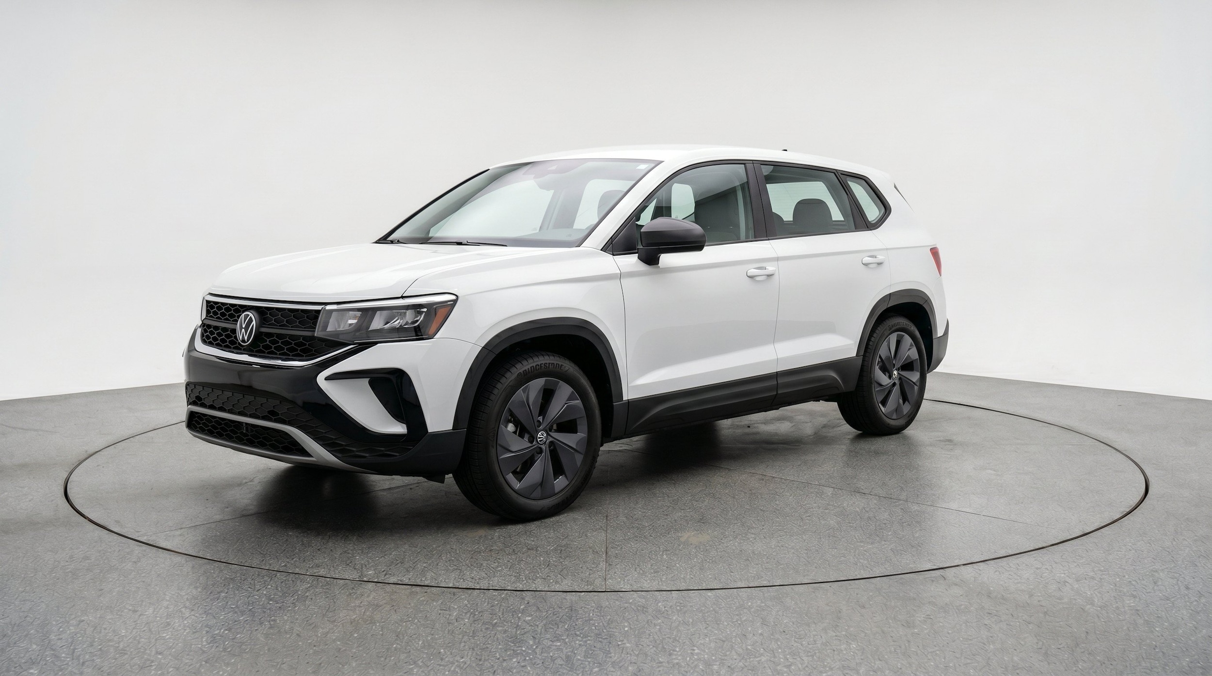 Thumbnail: 2026 Volkswagen Taos - 3