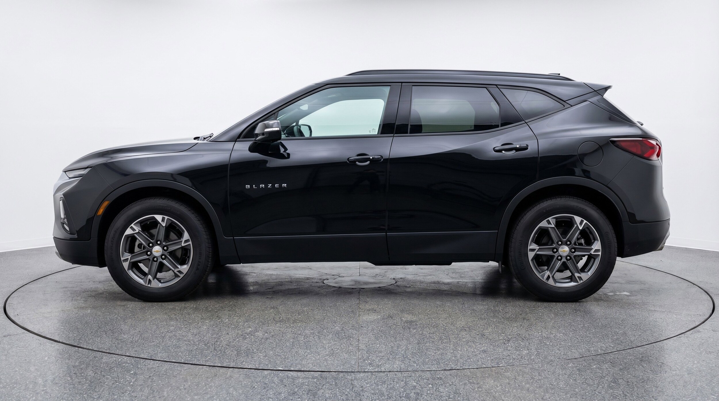 Thumbnail: 2025 Chevrolet Blazer - 5