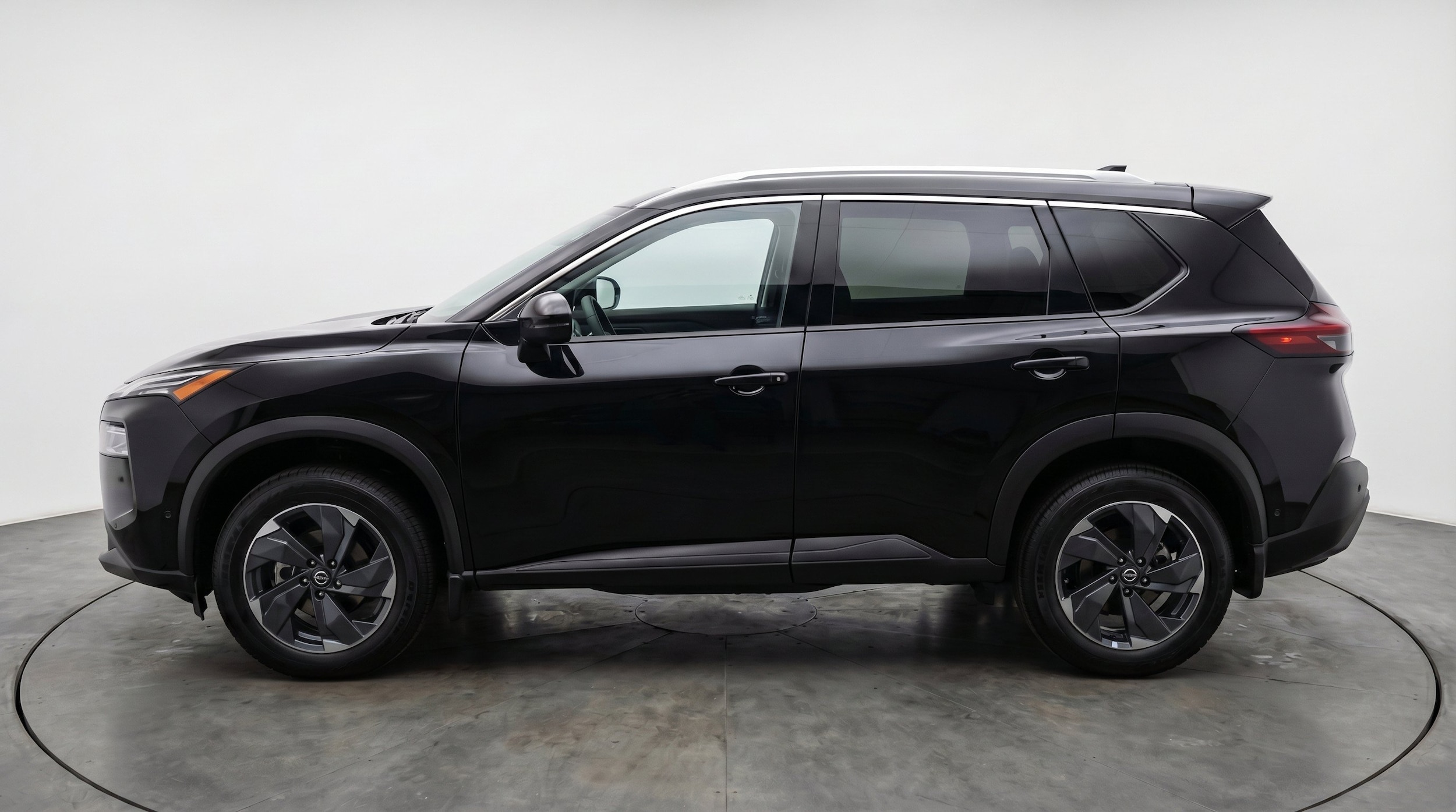 Thumbnail: 2025 Nissan Rogue - 5