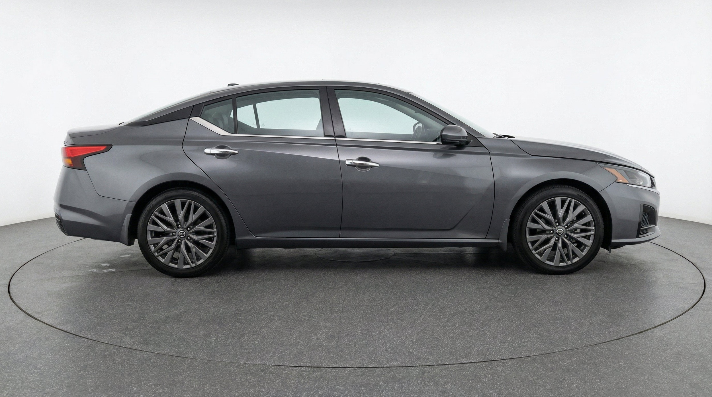 Thumbnail: 2025 Nissan Altima - 11