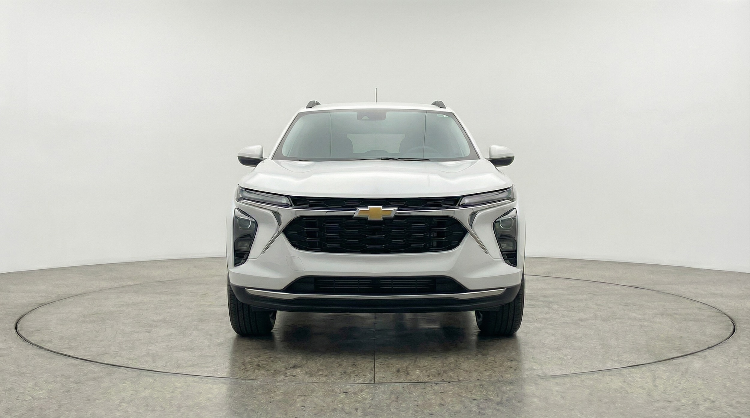 Thumbnail: 2025 Chevrolet Trax - 2