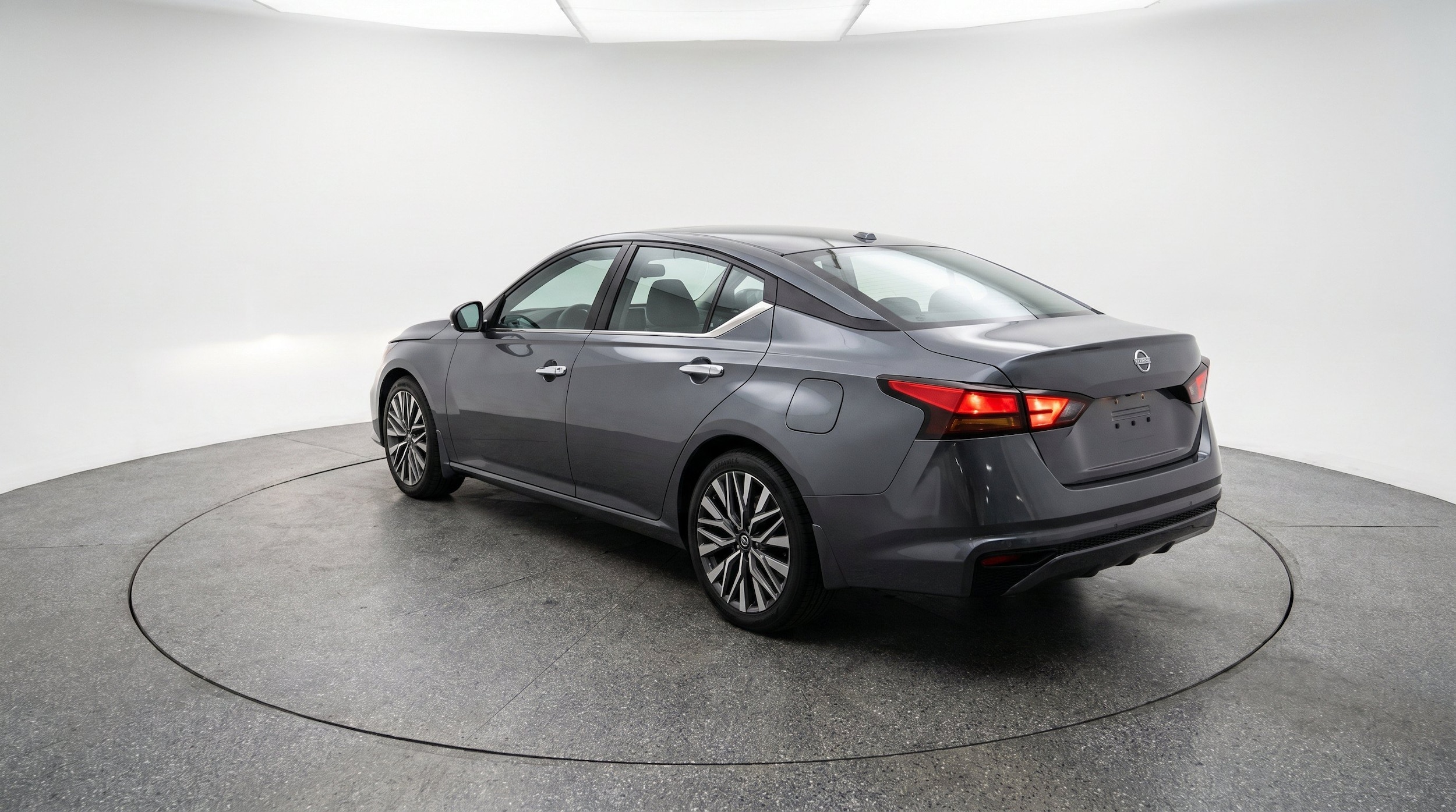 Thumbnail: 2025 Nissan Altima - 6