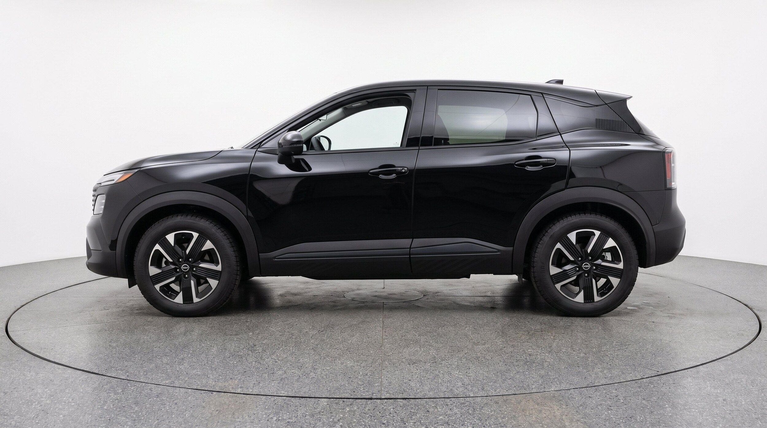 Thumbnail: 2026 Nissan Kicks - 5
