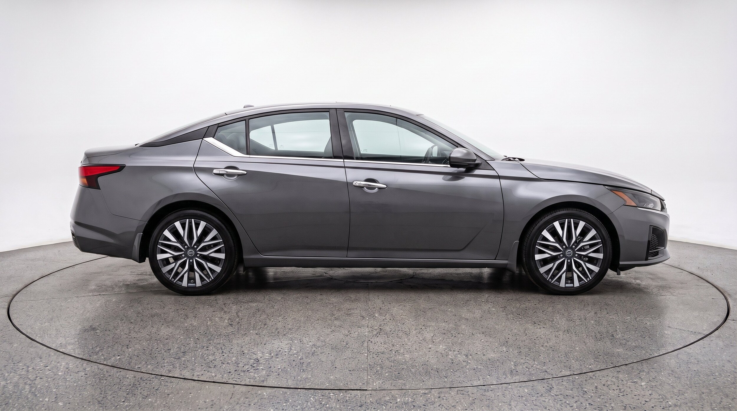 Thumbnail: 2025 Nissan Altima - 11