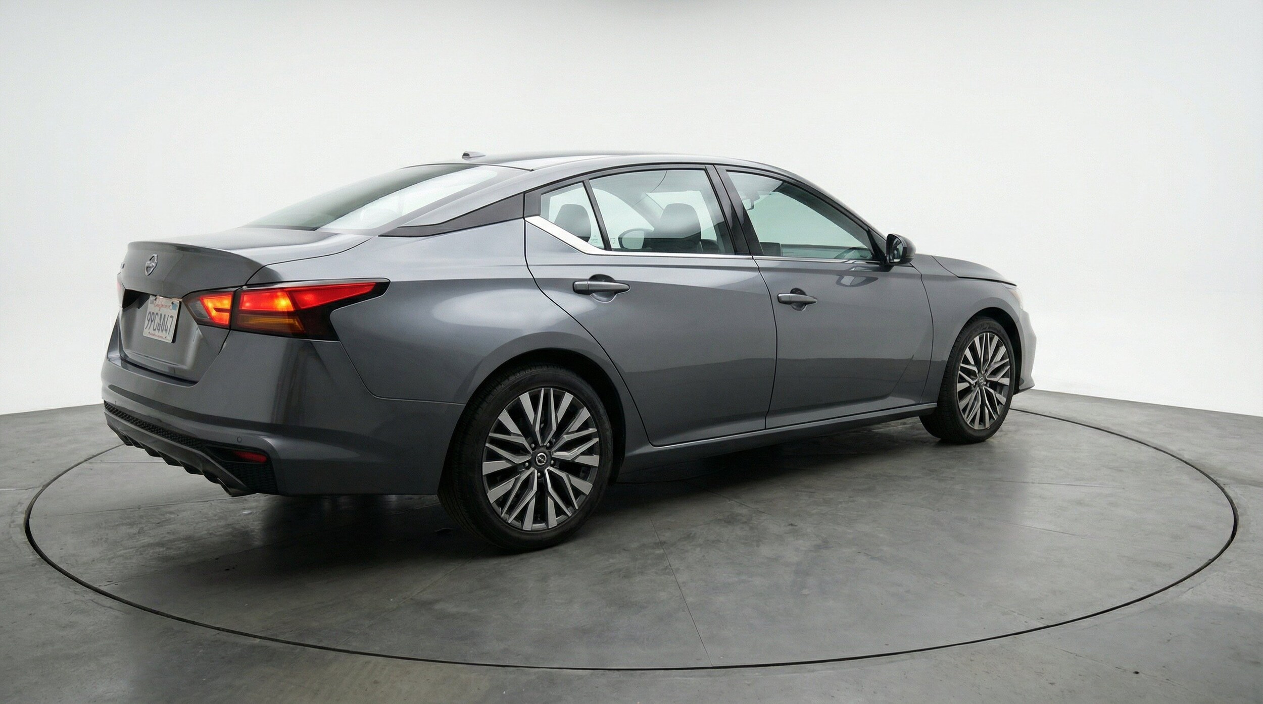 Thumbnail: 2025 Nissan Altima - 9