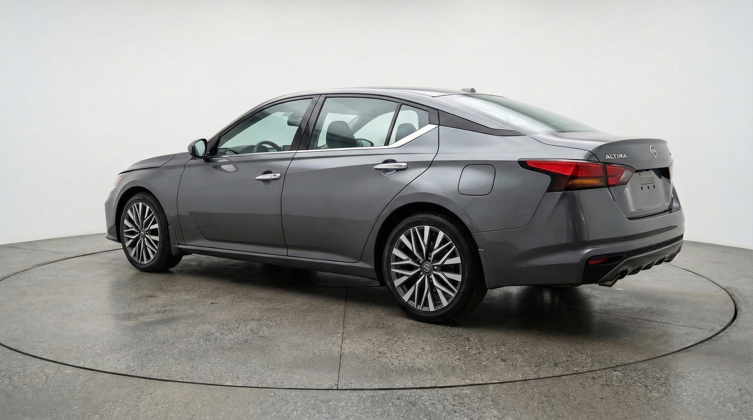 Thumbnail: 2025 Nissan Altima - 6