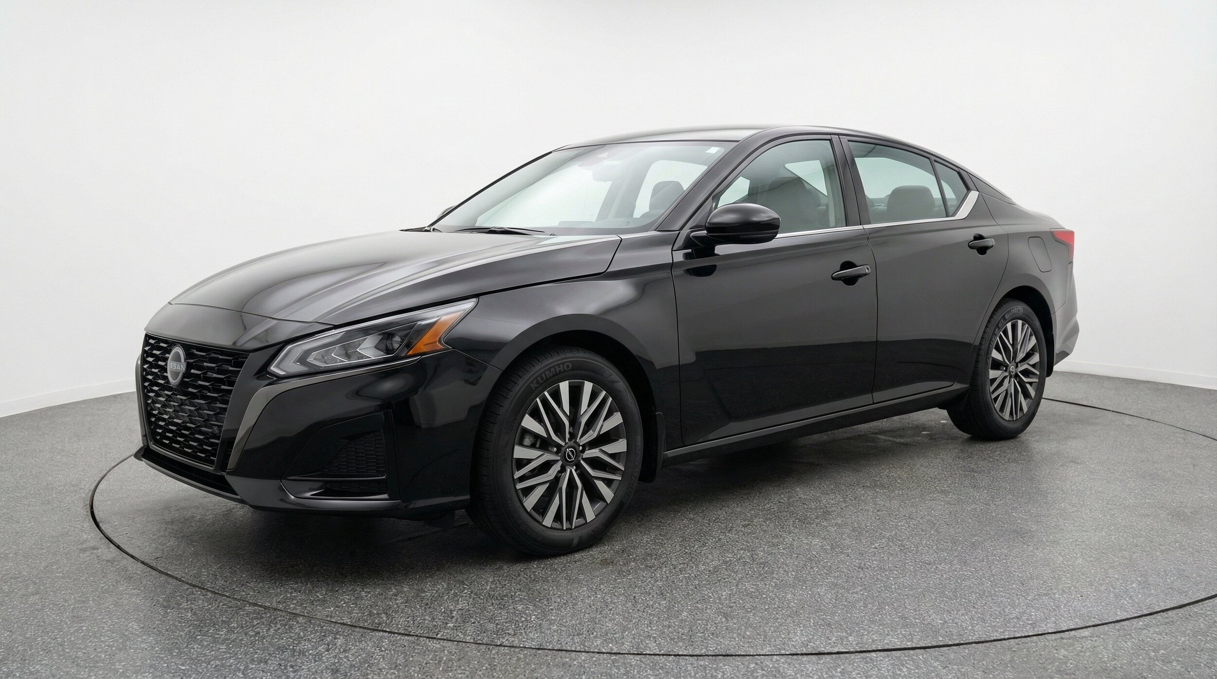 Thumbnail: 2026 Nissan Altima - 3