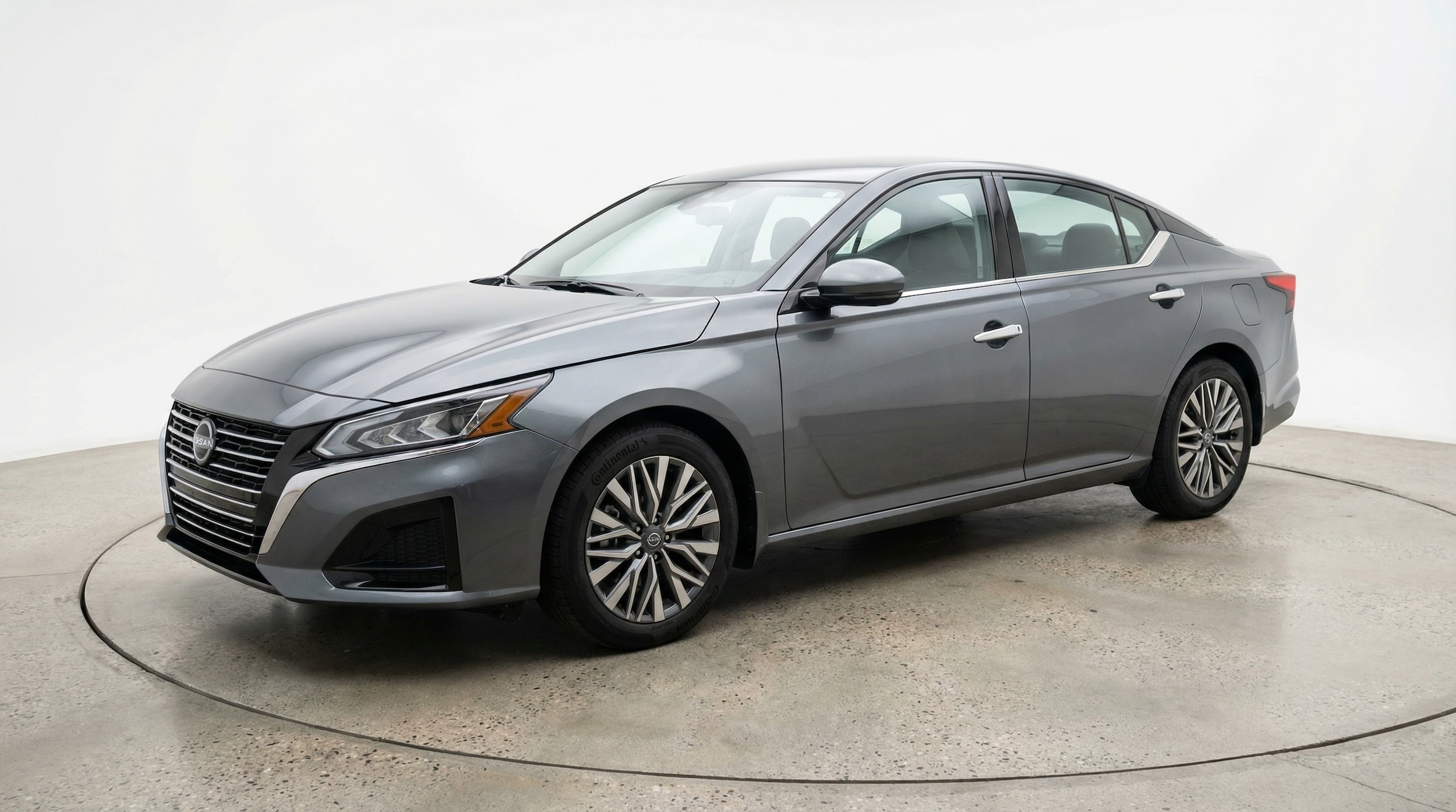 Thumbnail: 2025 Nissan Altima - 3