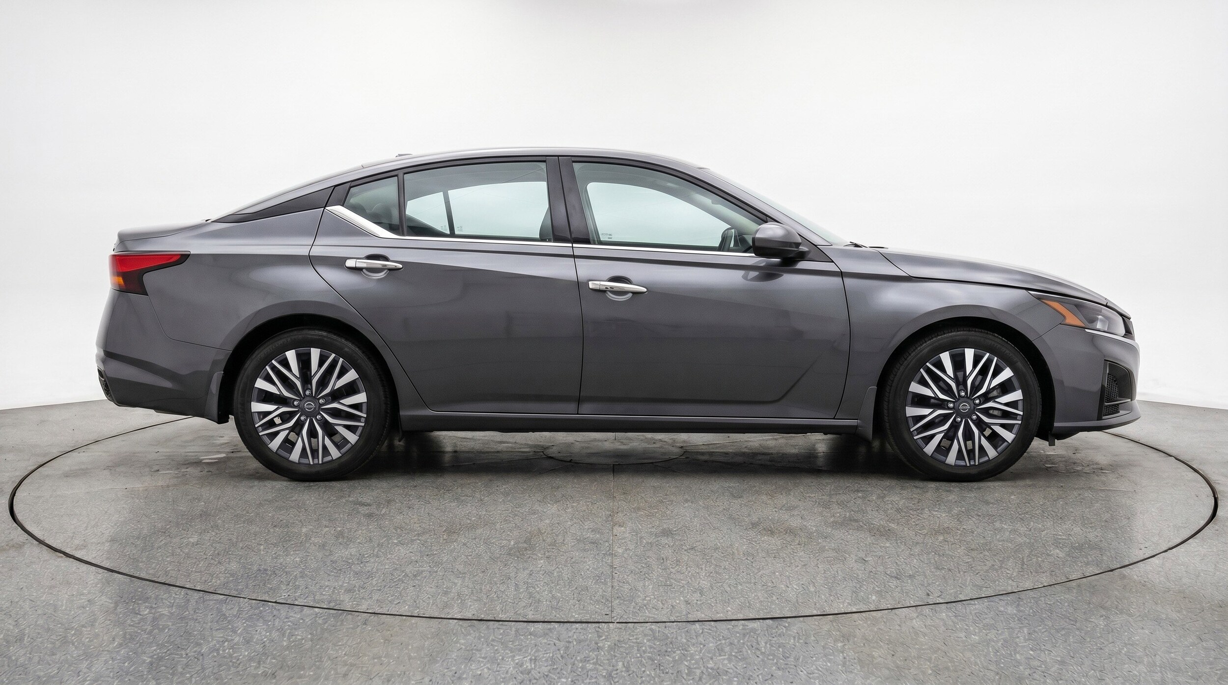 Thumbnail: 2025 Nissan Altima - 11