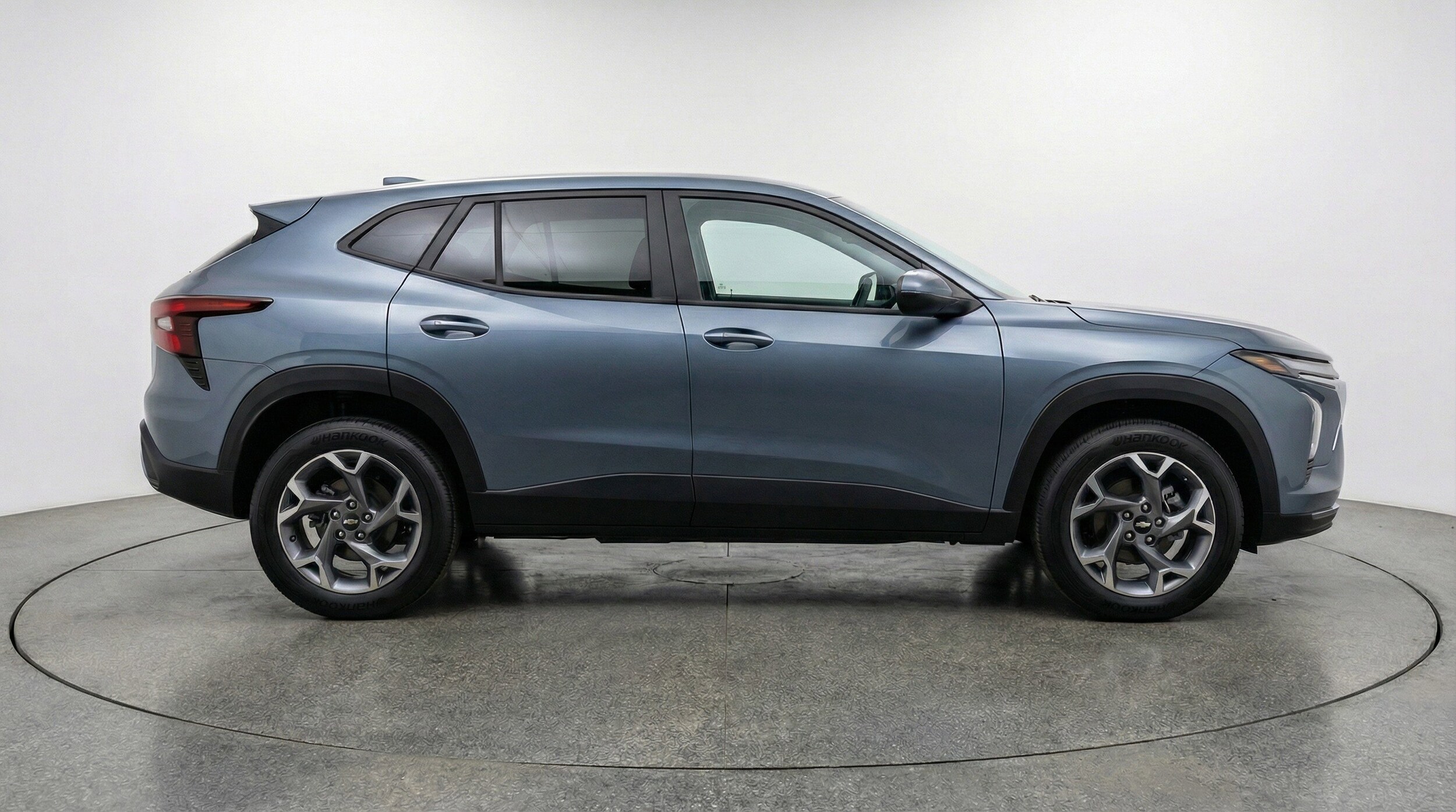 Thumbnail: 2025 Chevrolet Trax - 11