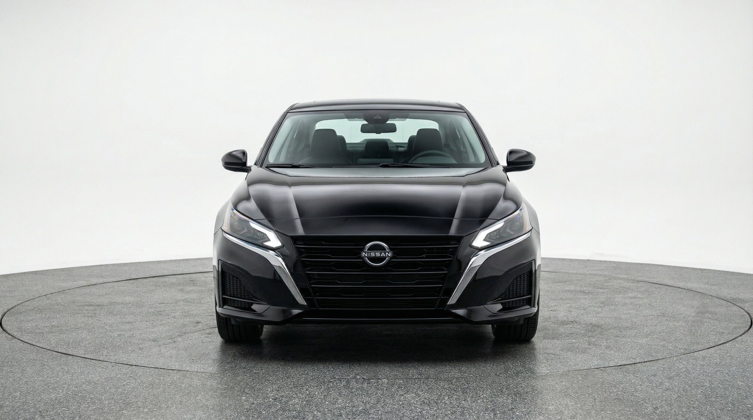 Thumbnail: 2025 Nissan Altima - 2