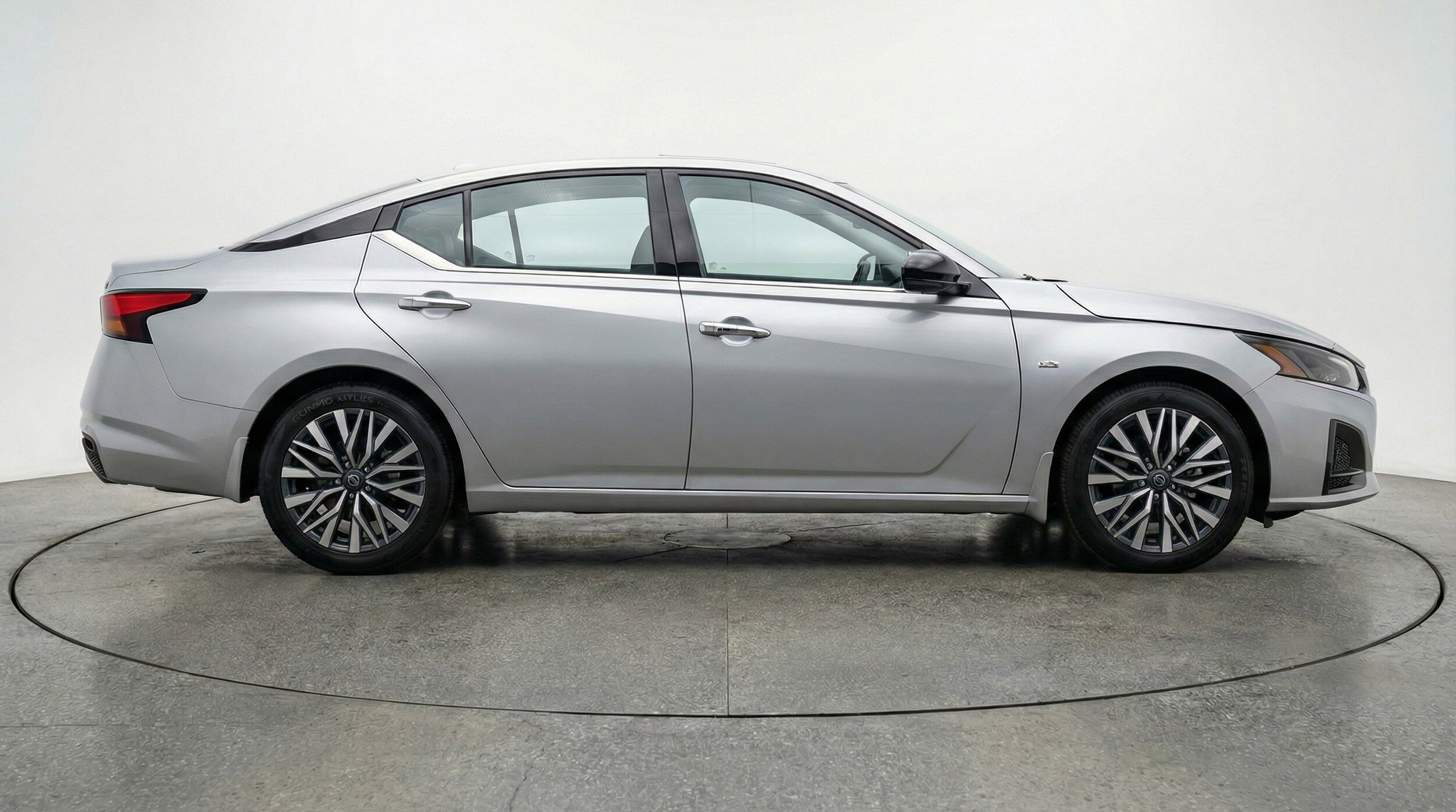 Thumbnail: 2025 Nissan Altima - 11