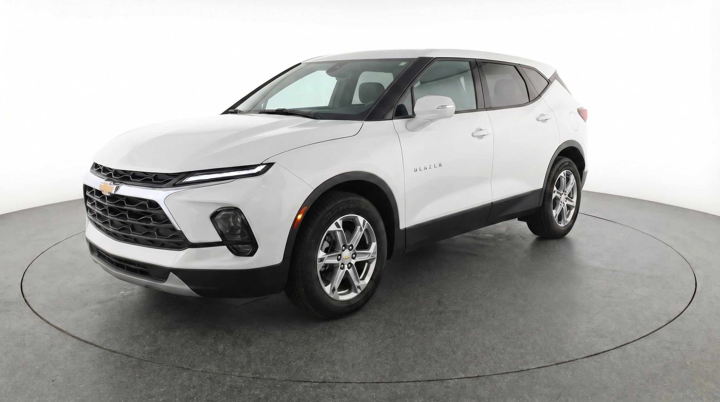 Thumbnail: 2025 Chevrolet Blazer - 3