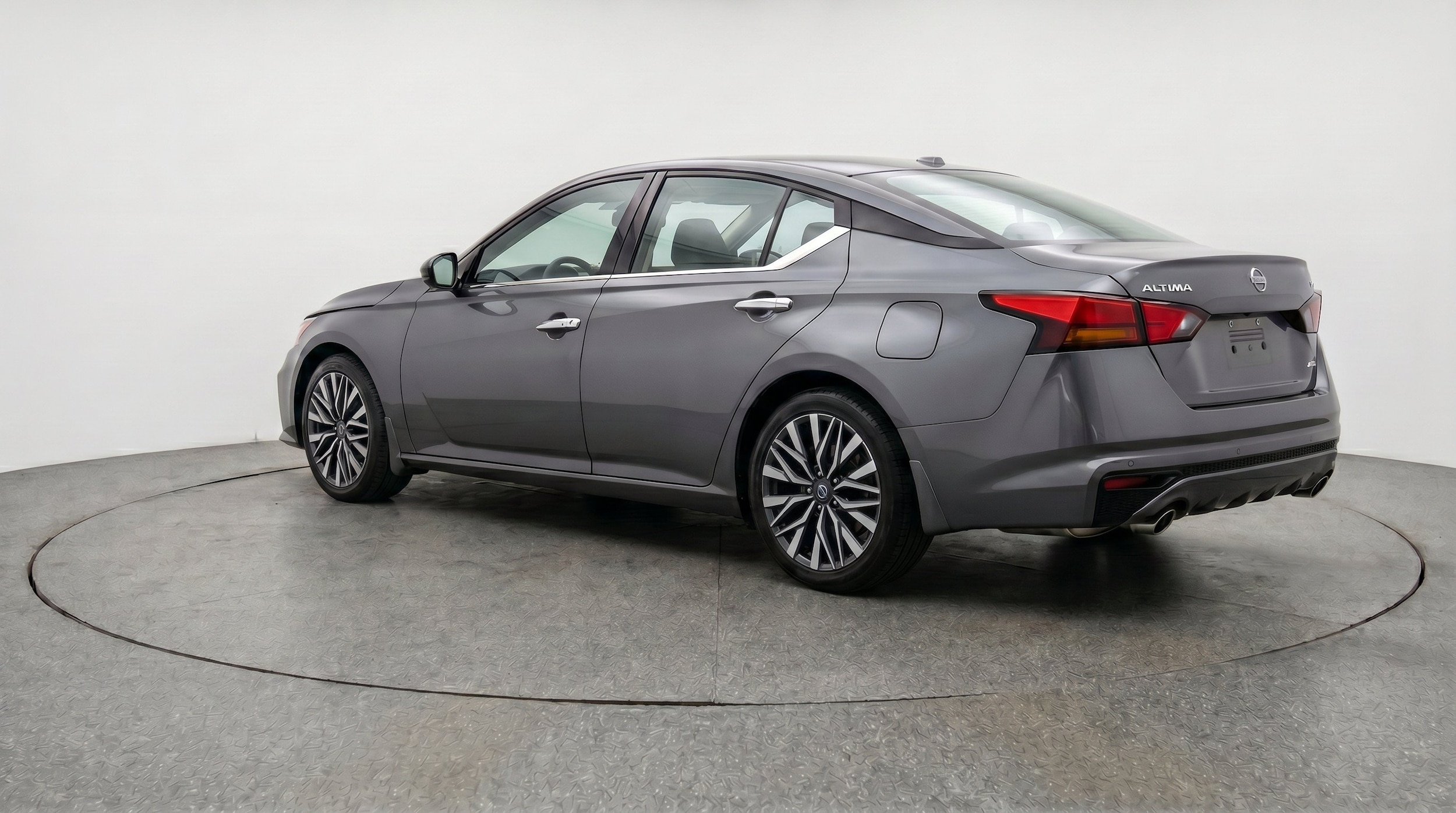 Thumbnail: 2025 Nissan Altima - 6