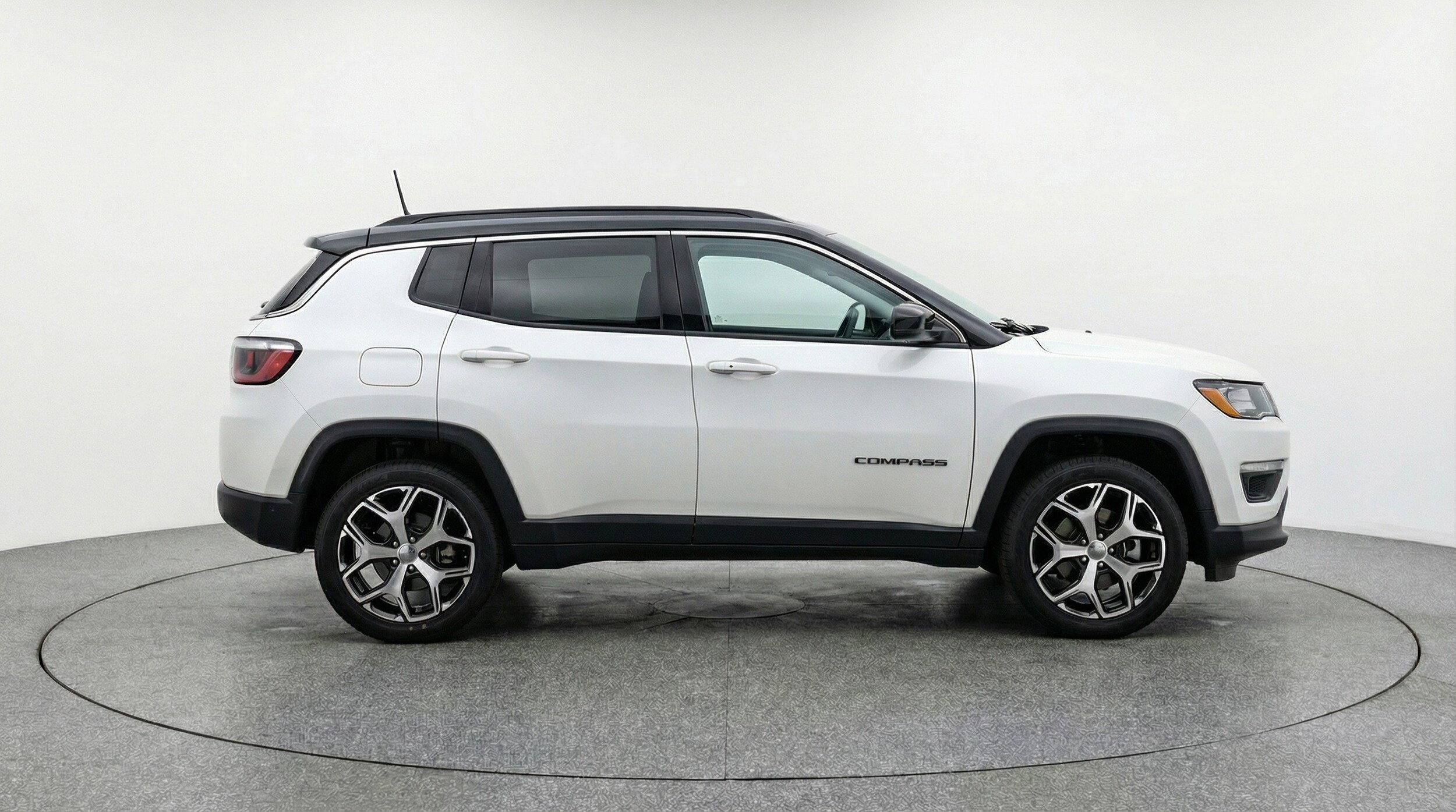 Thumbnail: 2025 Jeep Compass - 11