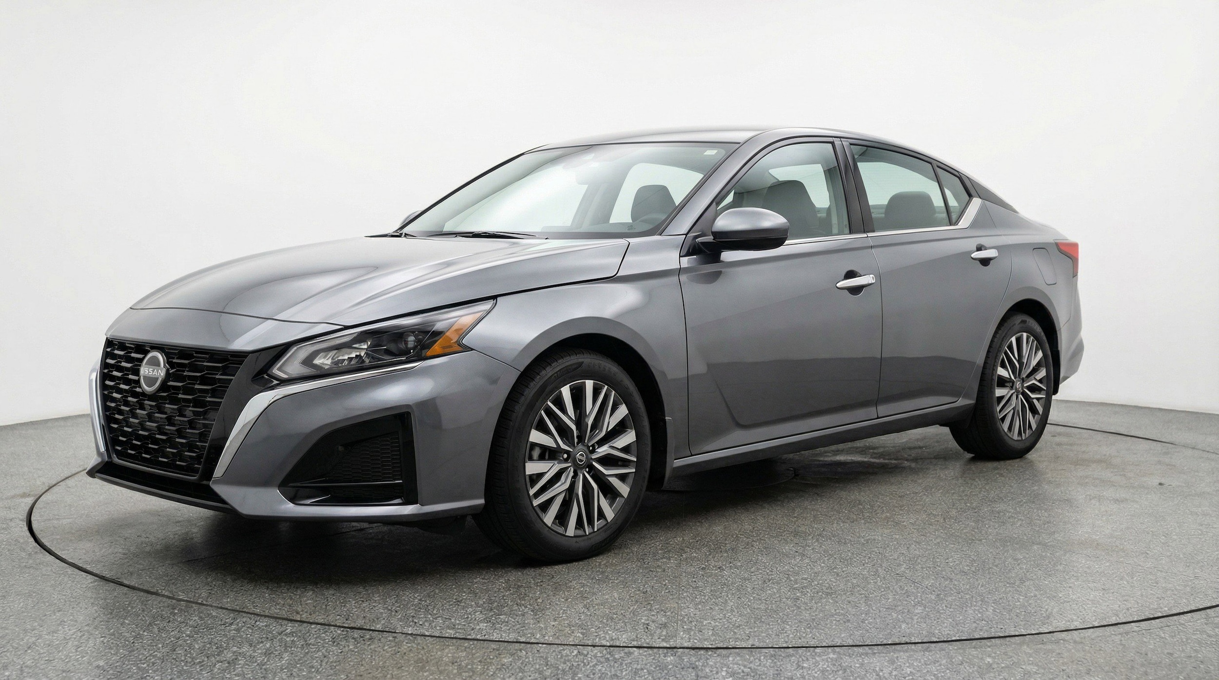 Thumbnail: 2025 Nissan Altima - 3