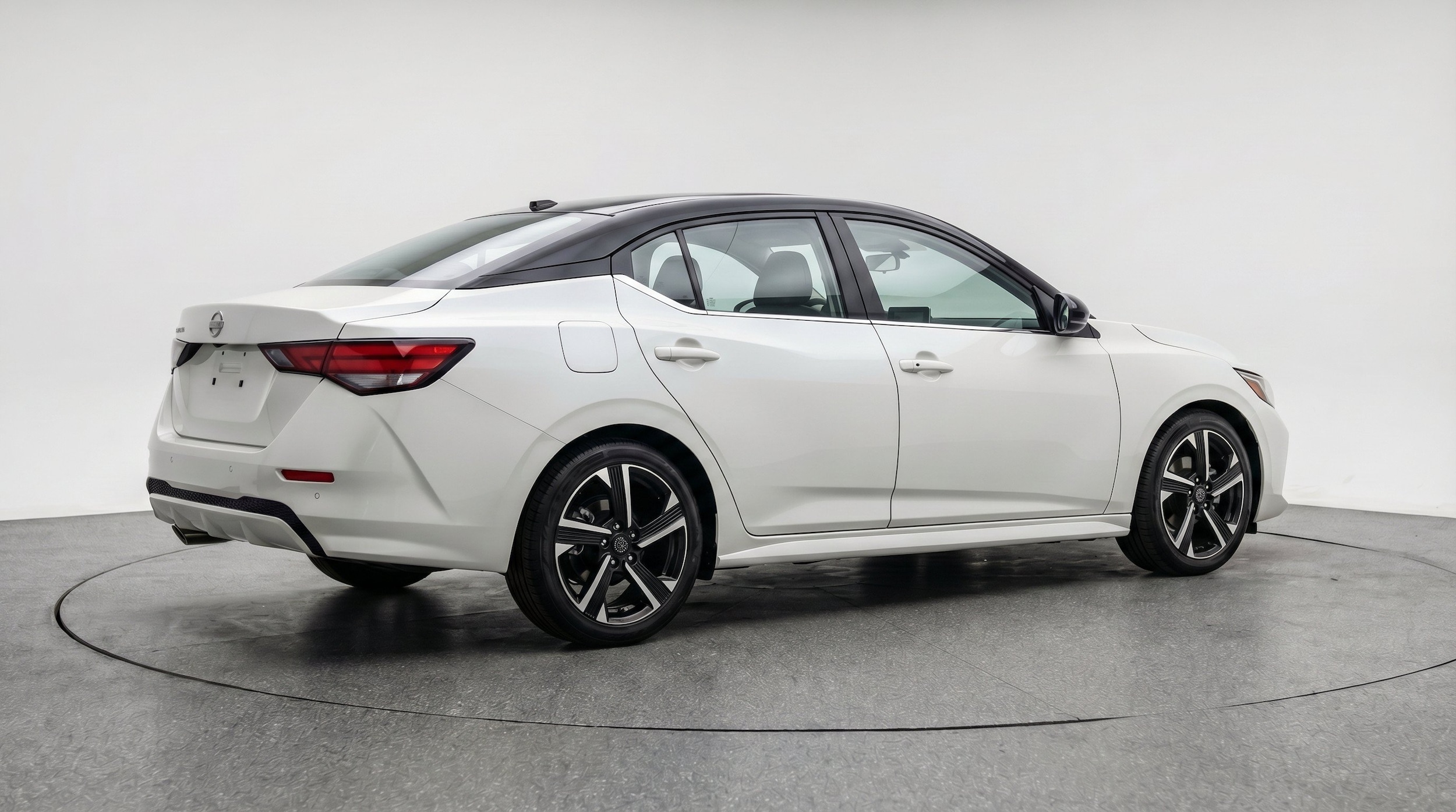 Thumbnail: 2025 Nissan Sentra - 9