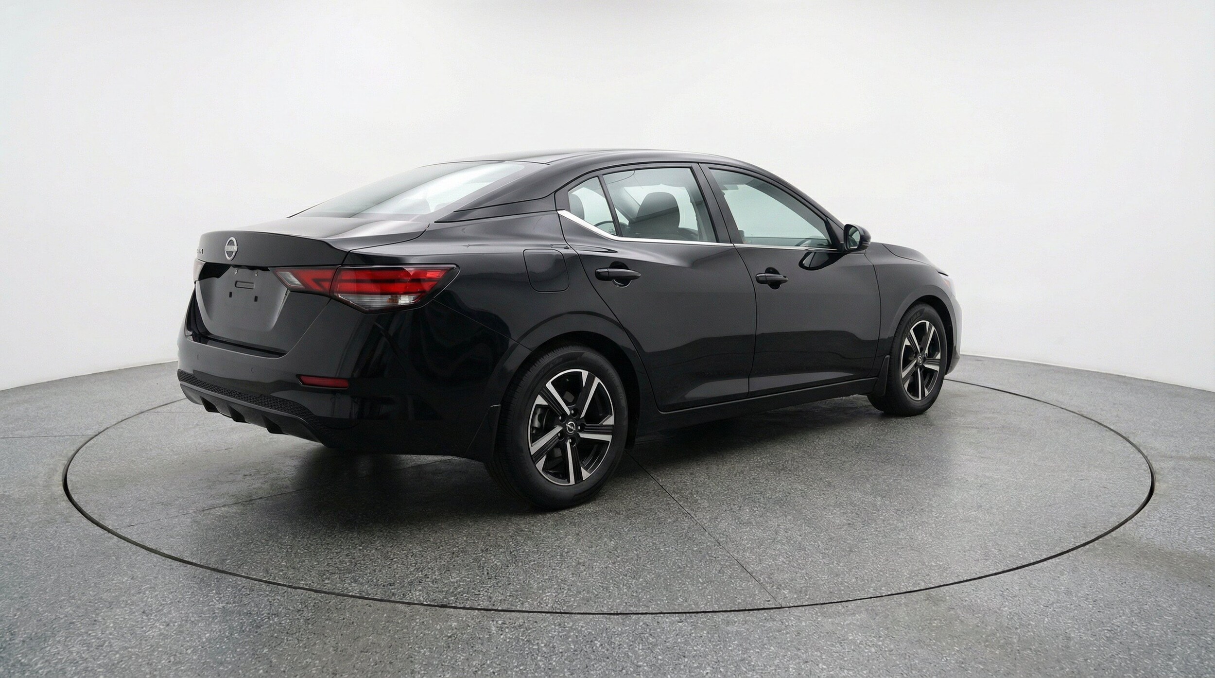 2025 Nissan Sentra SV - Photo 9