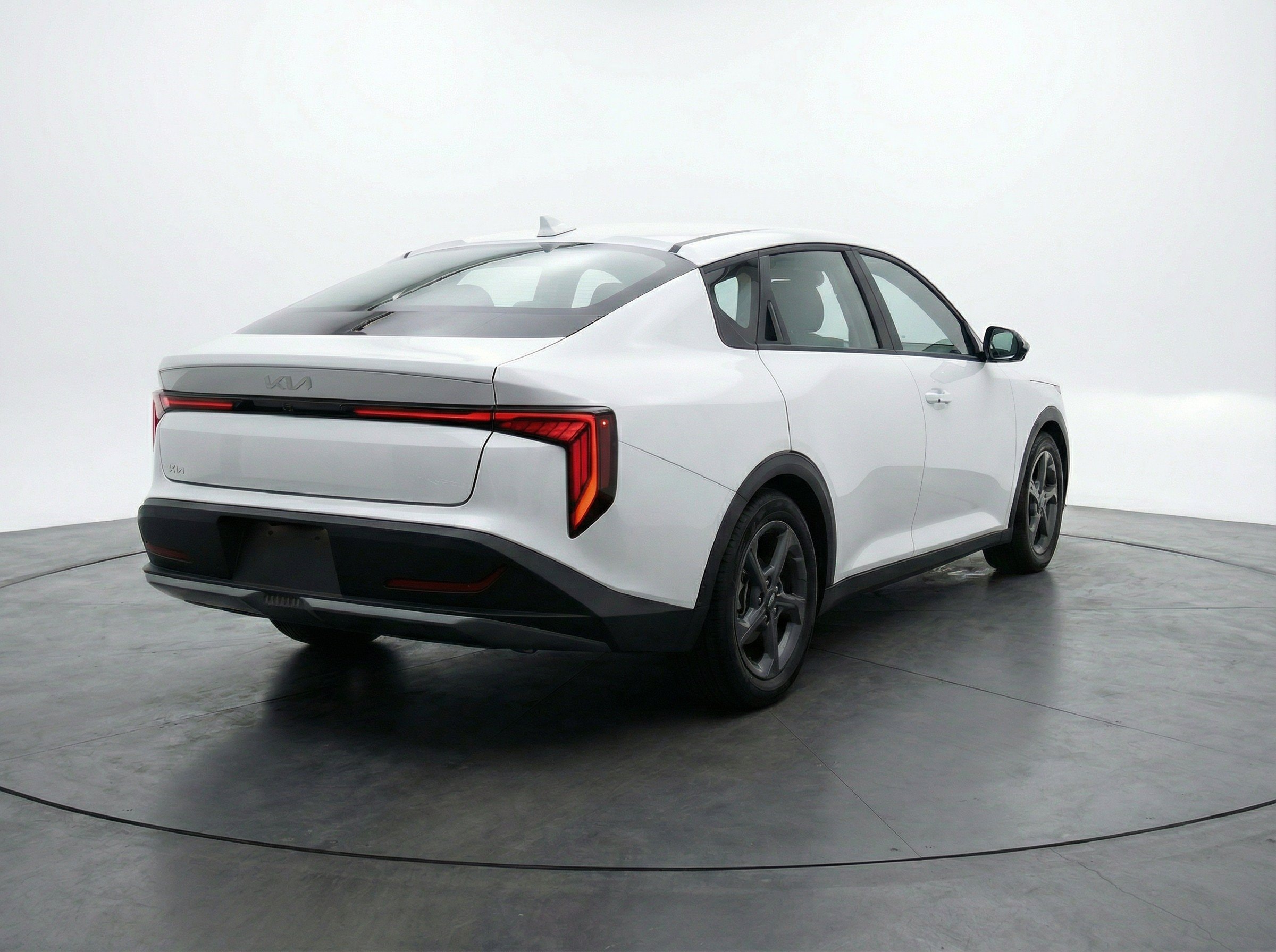 Thumbnail: 2025 Kia K4 - 9