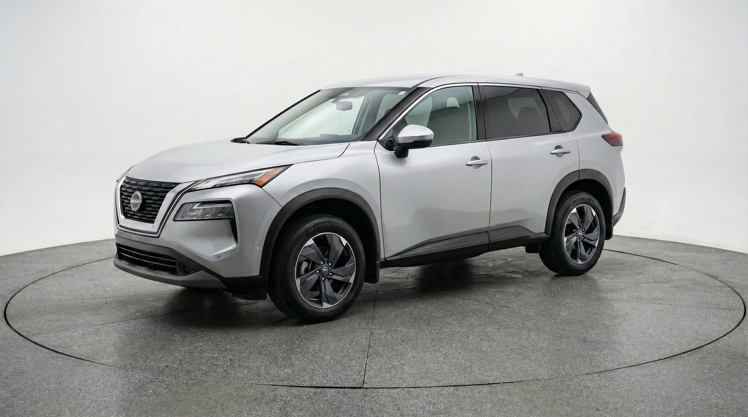 Thumbnail: 2025 Nissan Rogue - 3