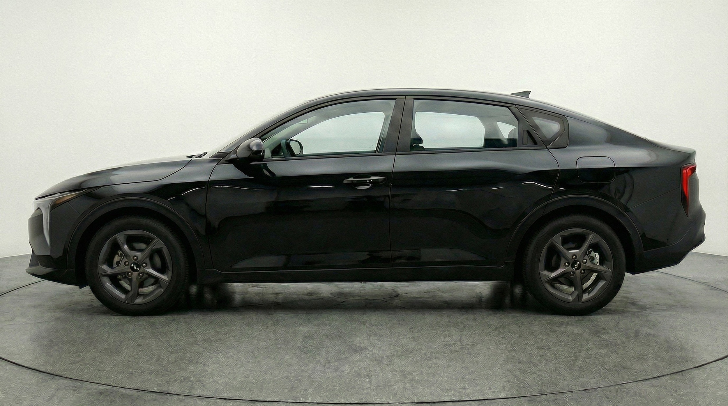 Thumbnail: 2025 Kia K4 - 5