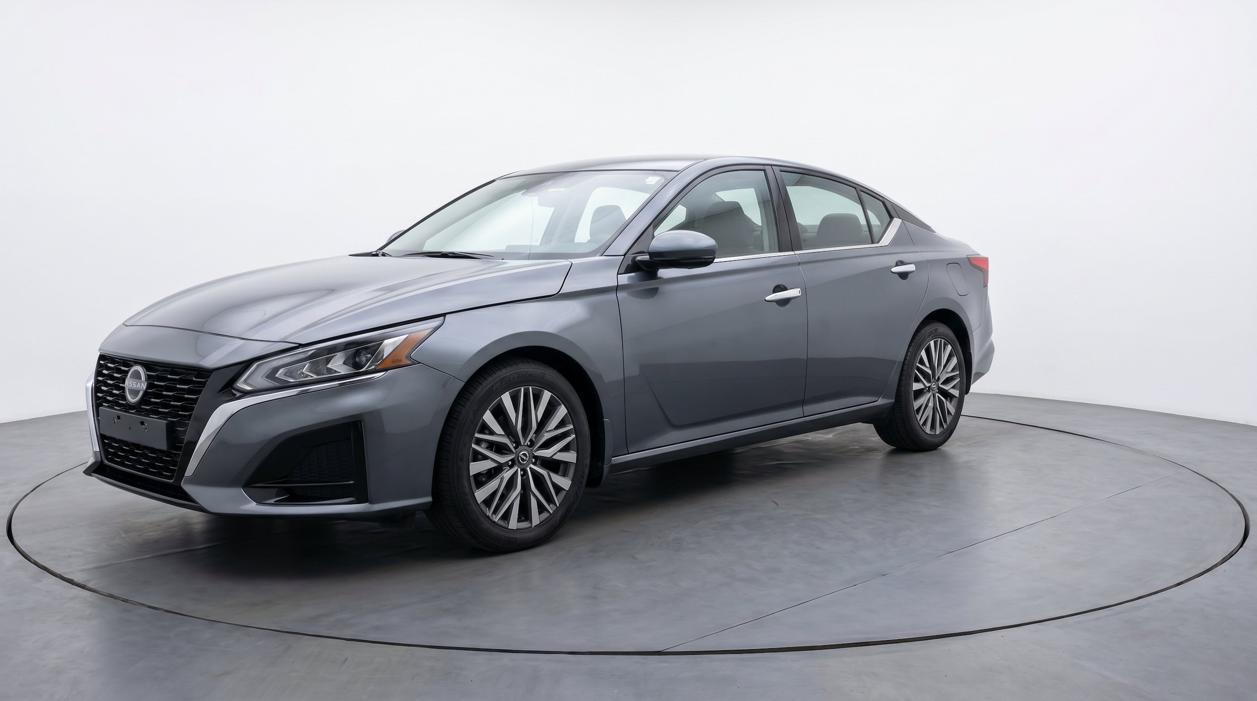 Thumbnail: 2025 Nissan Altima - 3