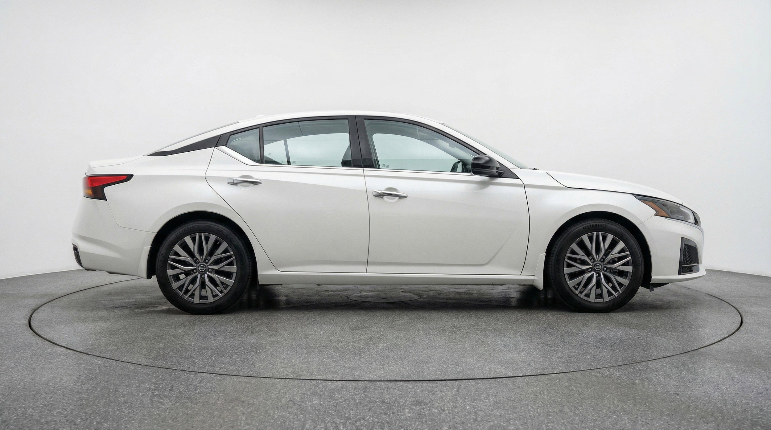 Thumbnail: 2025 Nissan Altima - 11