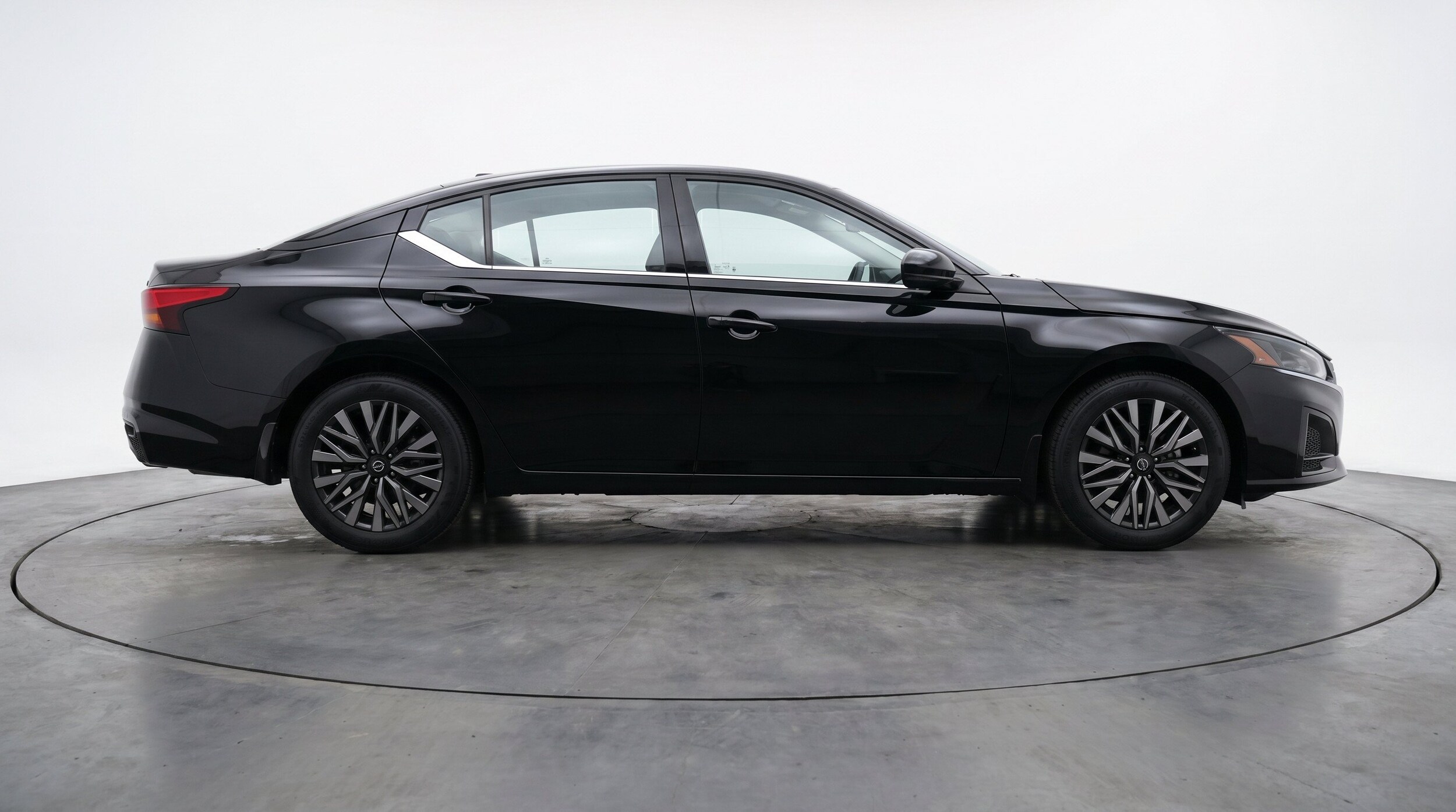 Thumbnail: 2026 Nissan Altima - 11