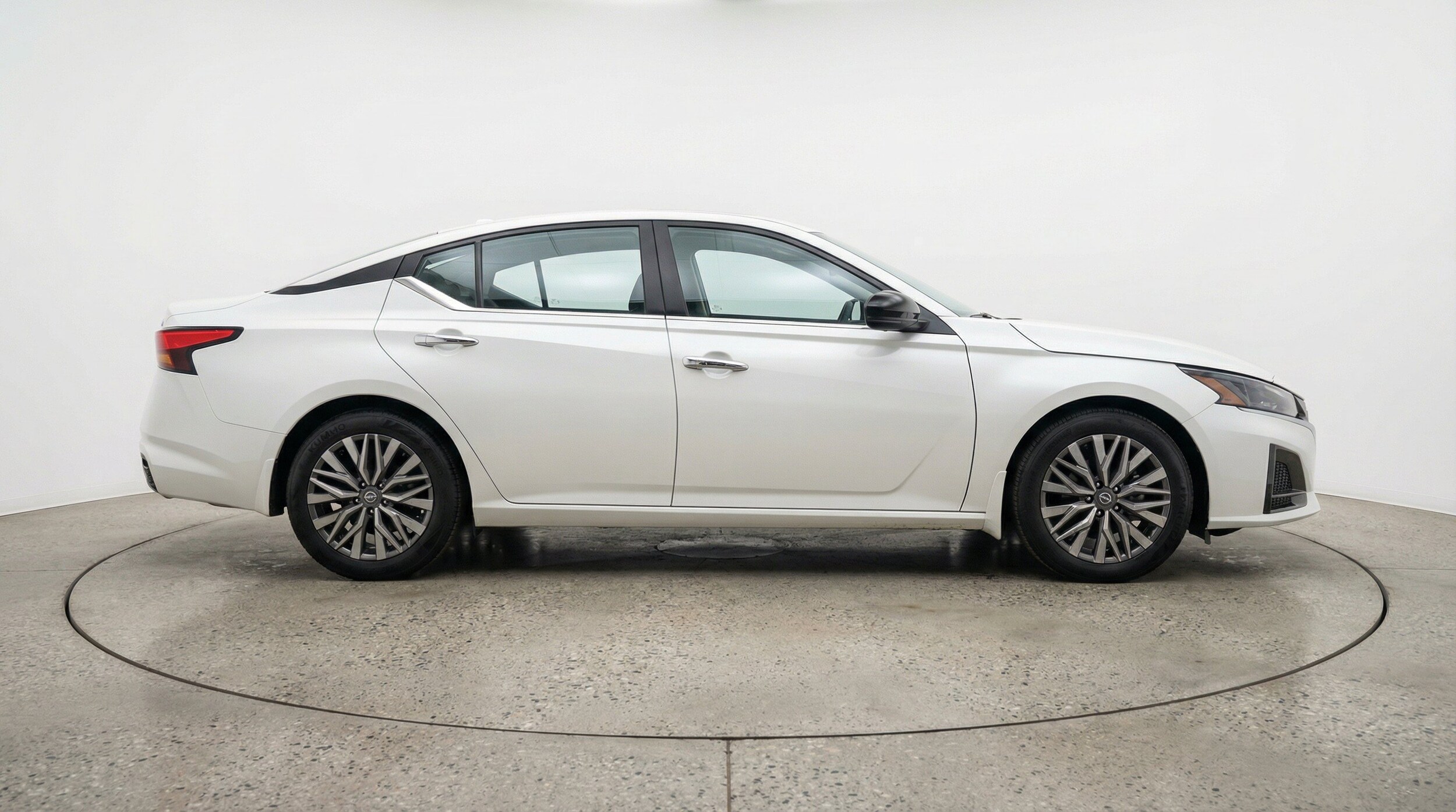 Thumbnail: 2025 Nissan Altima - 11