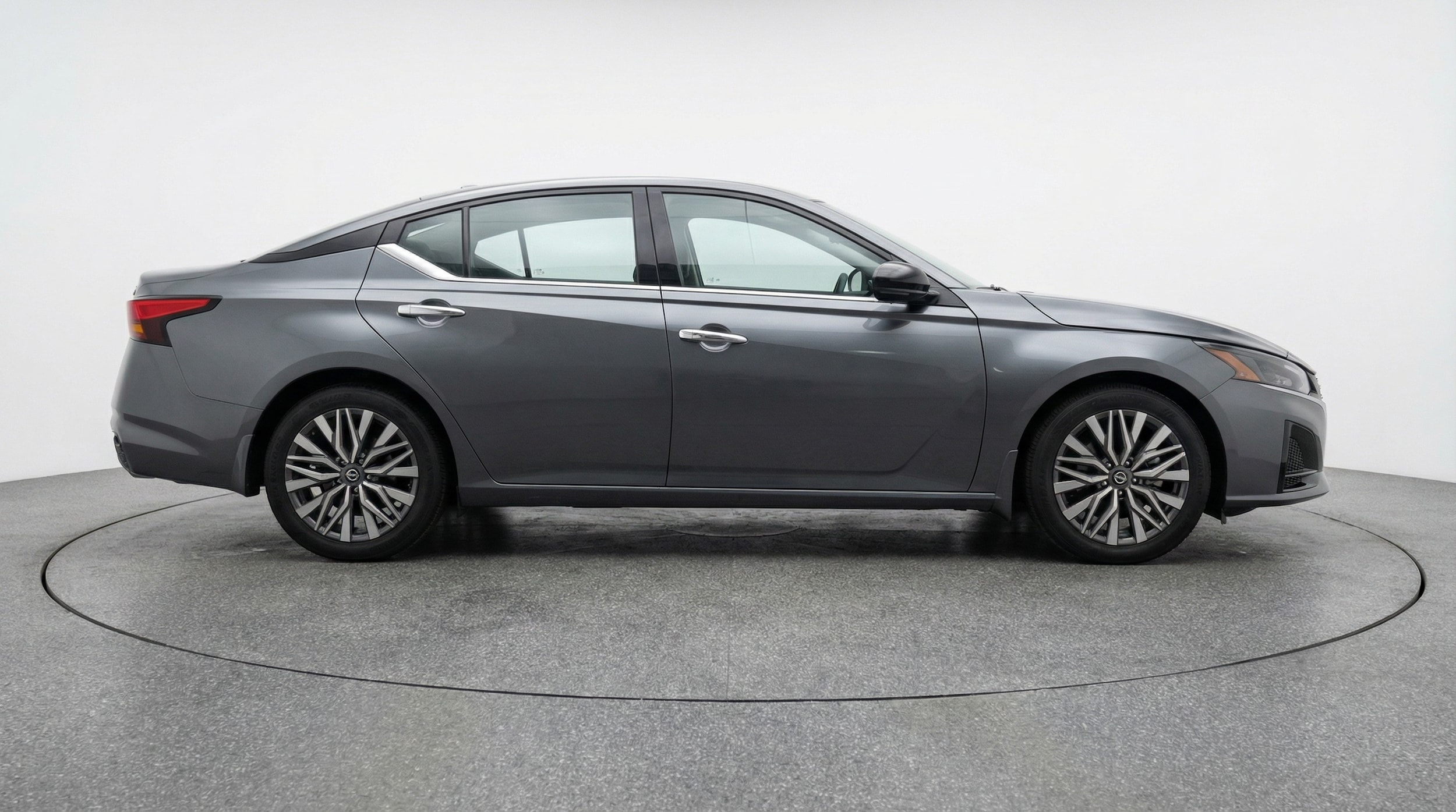 Thumbnail: 2025 Nissan Altima - 8