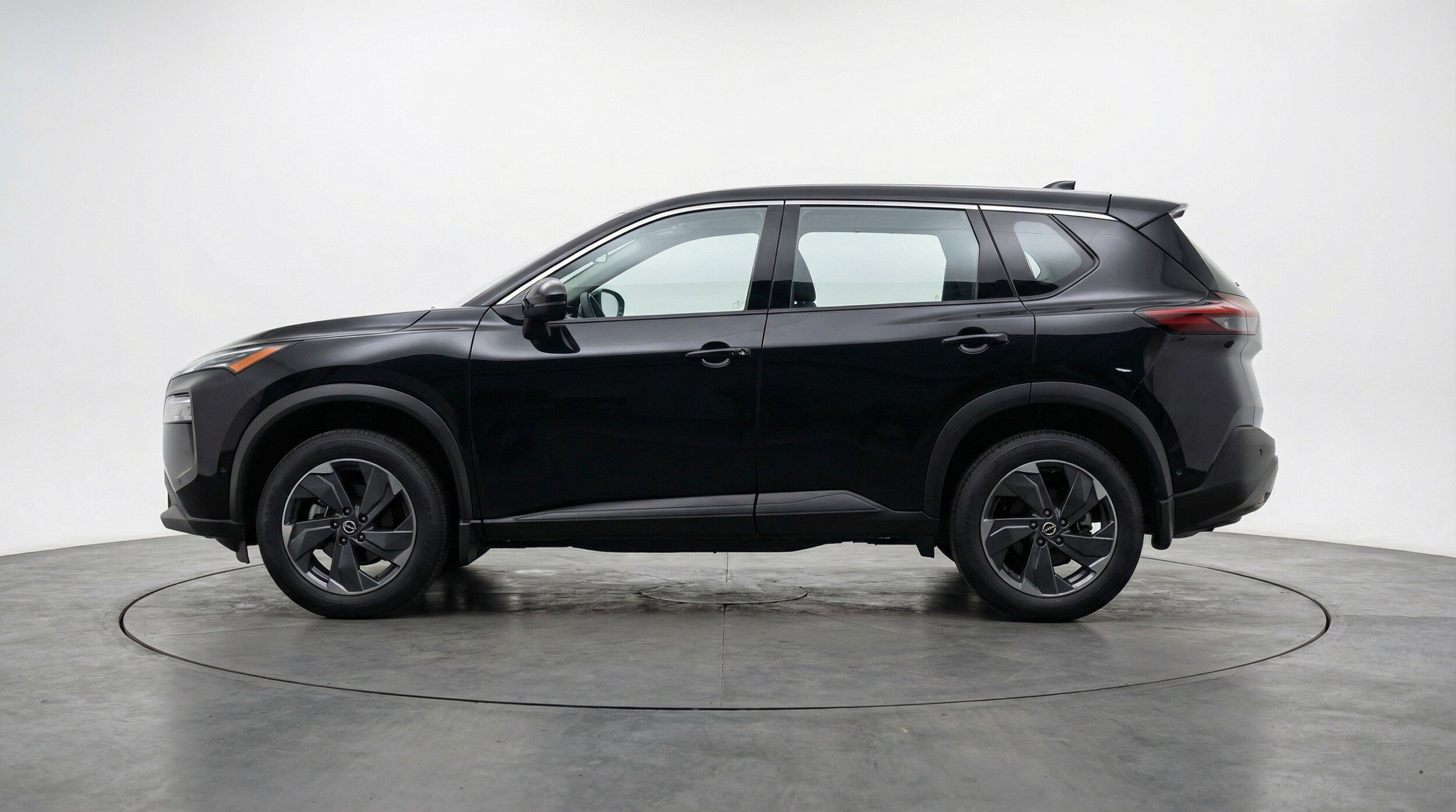 Thumbnail: 2025 Nissan Rogue - 5