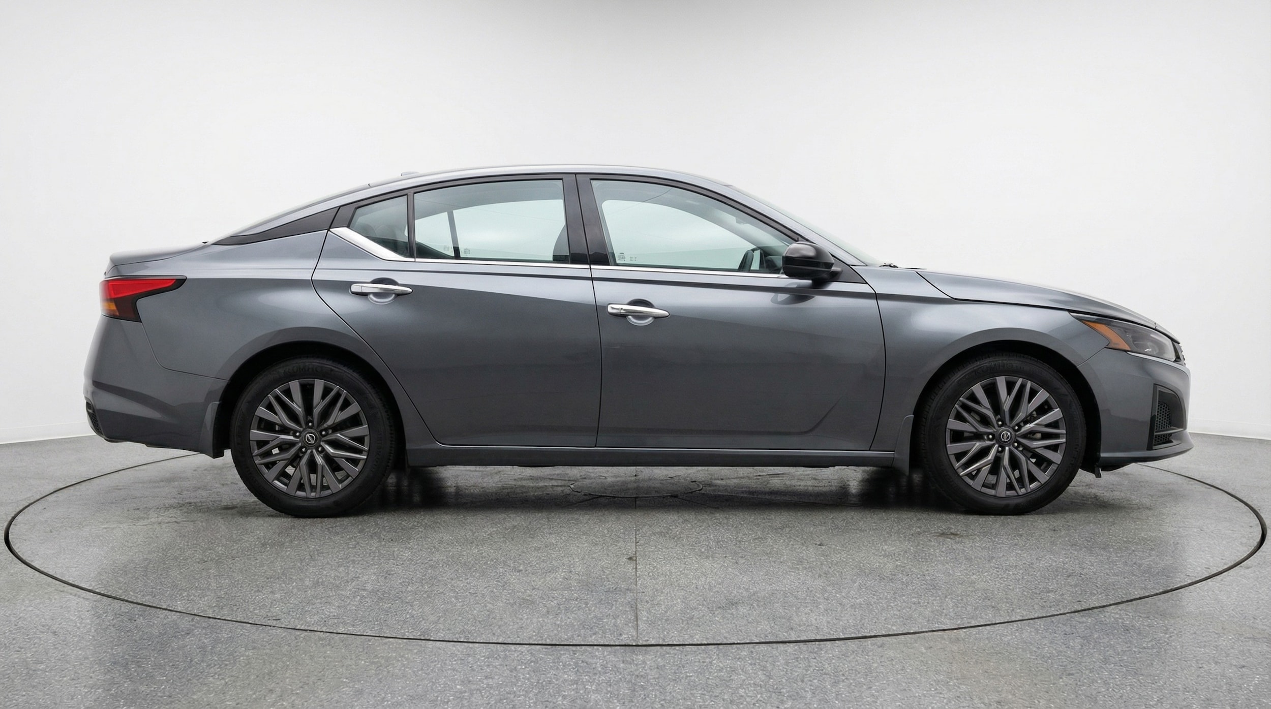 Thumbnail: 2025 Nissan Altima - 8