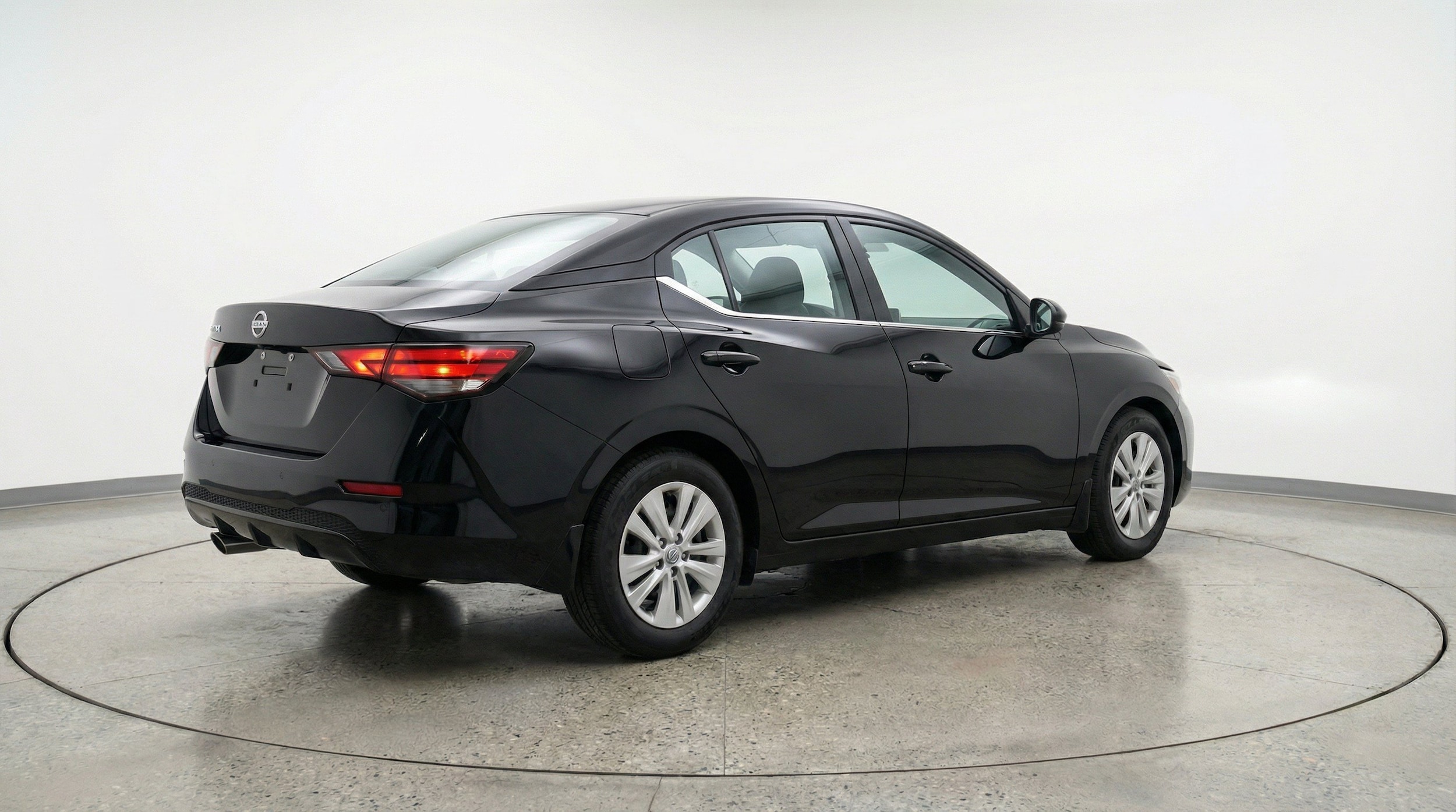 Thumbnail: 2025 Nissan Sentra - 9