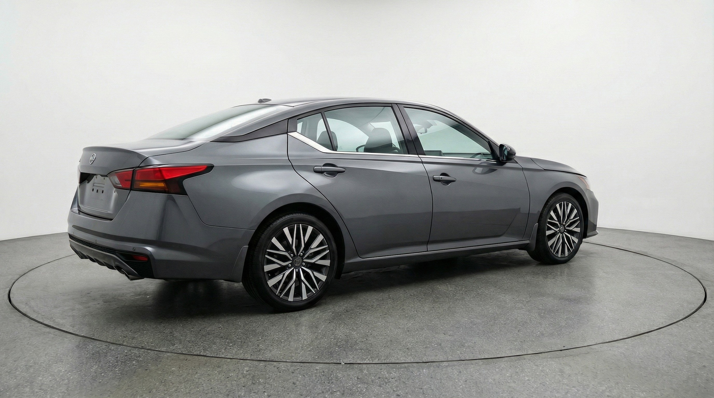 Thumbnail: 2025 Nissan Altima - 9