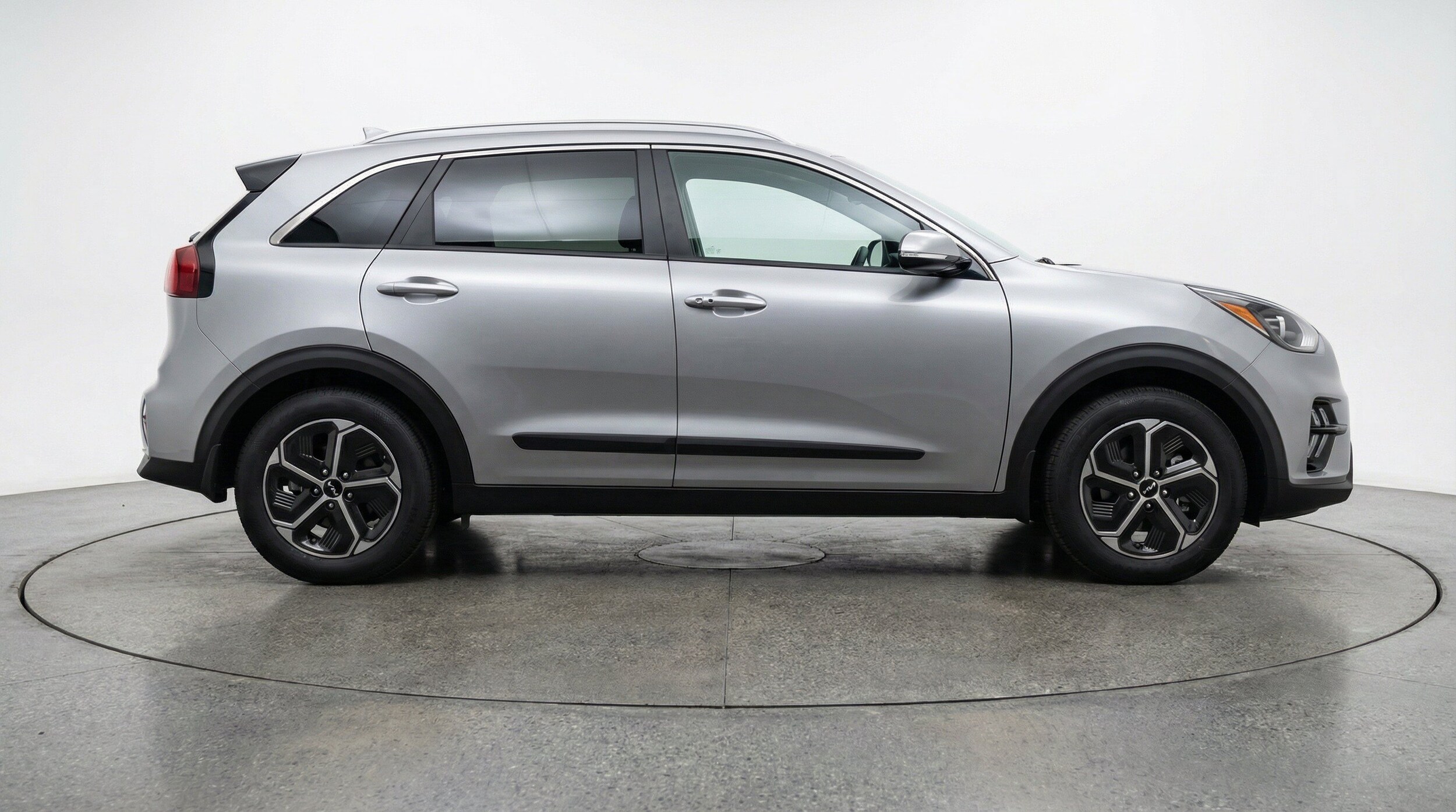 Thumbnail: 2026 Kia Niro - 11
