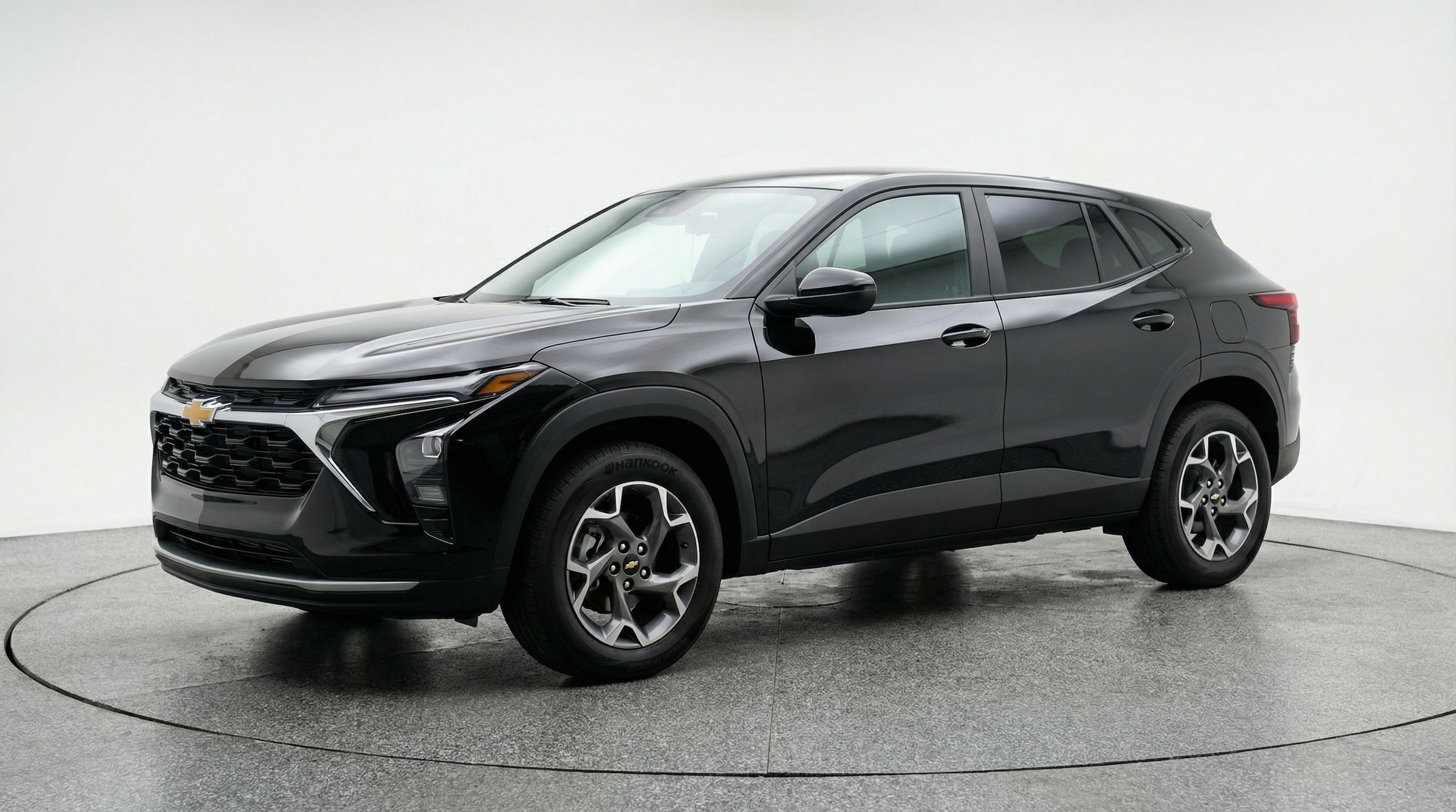 Thumbnail: 2025 Chevrolet Trax - 3