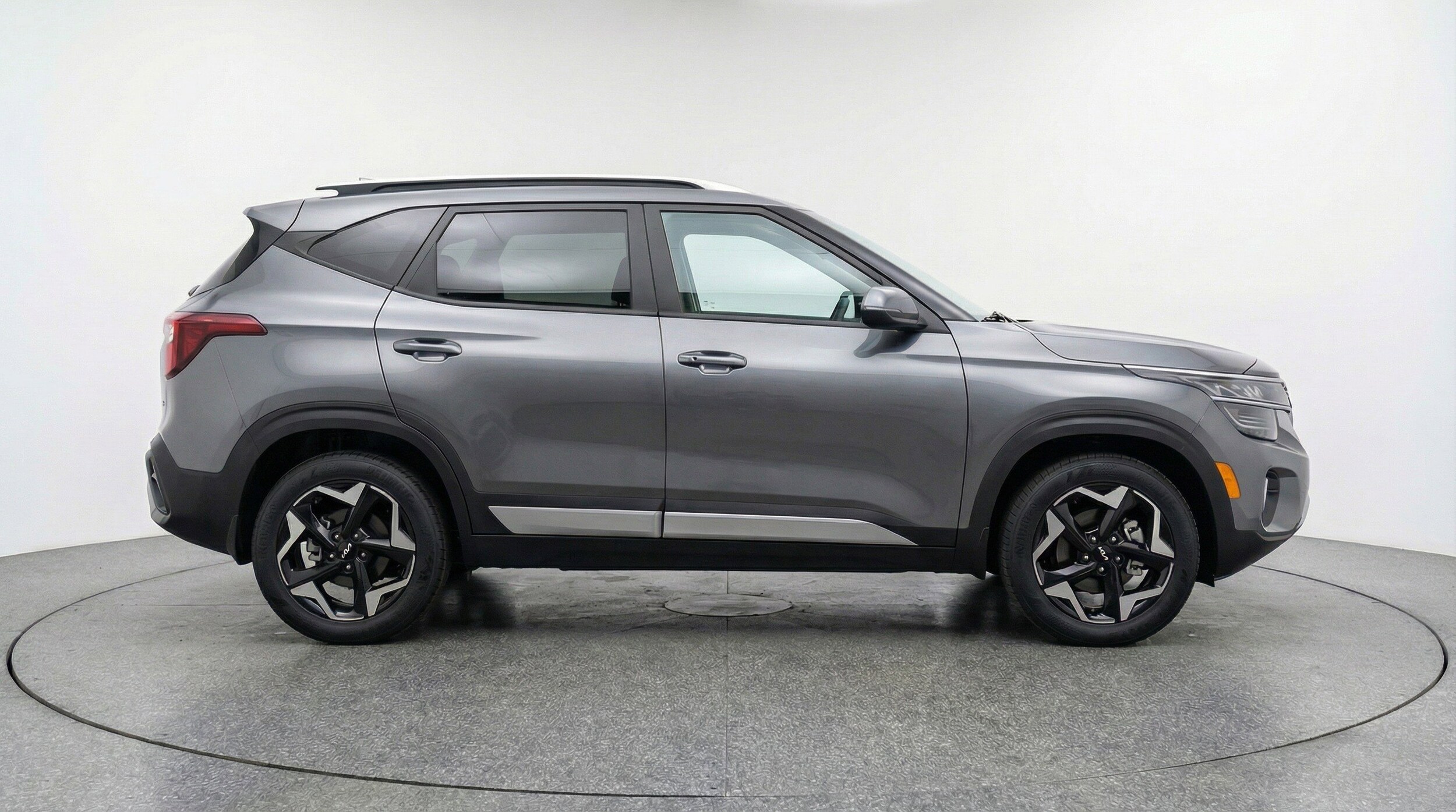 Thumbnail: 2025 Kia Seltos - 11